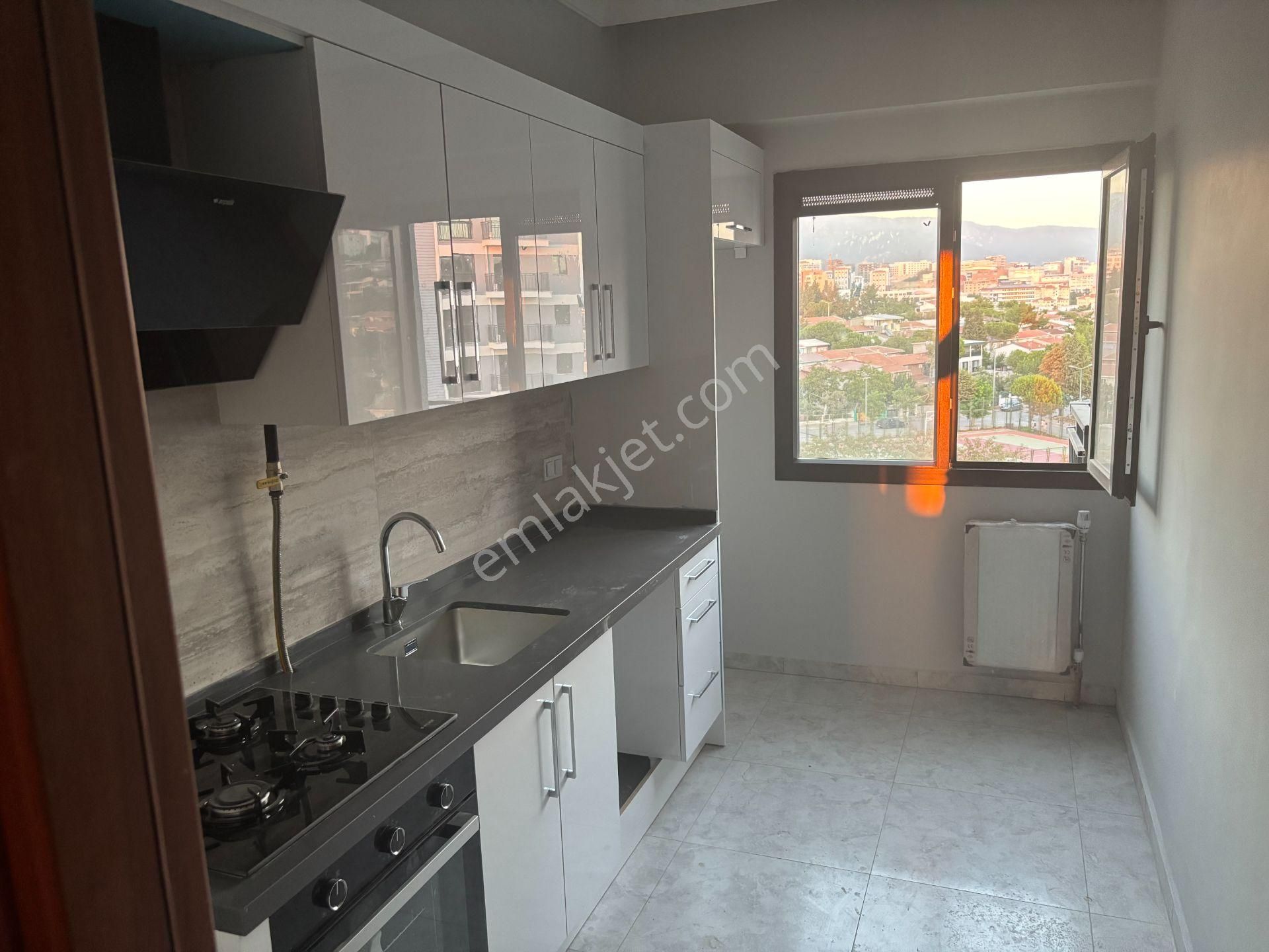 Deniz, Havuz, İzmir Manzaralı Site İçi Arakat, D.gazlı, Klimalı, K.mutfak 2+1 Daire - Görsel 16