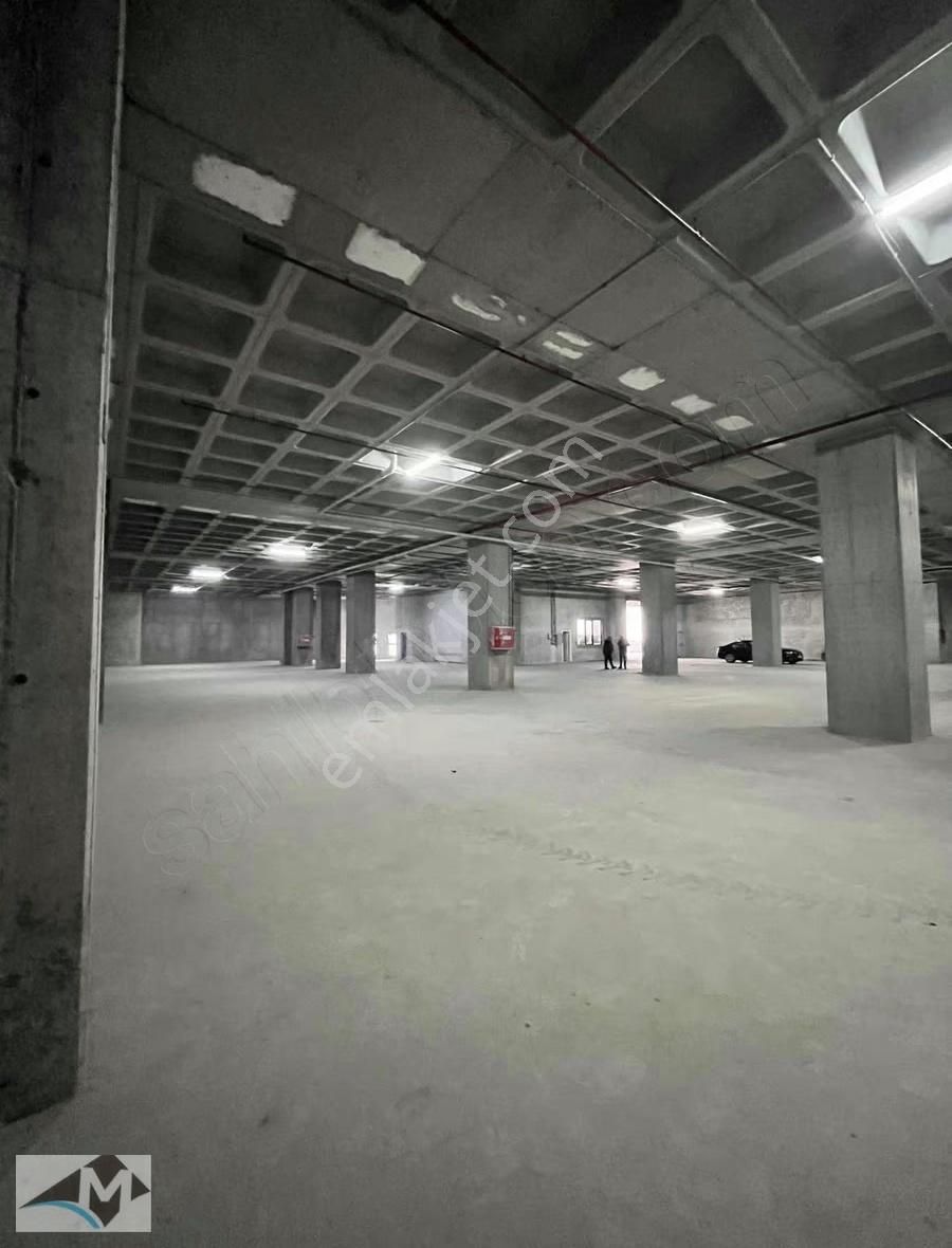 İkitelli Osb Kiralık 2300 M2 İmalathane - Görsel 9