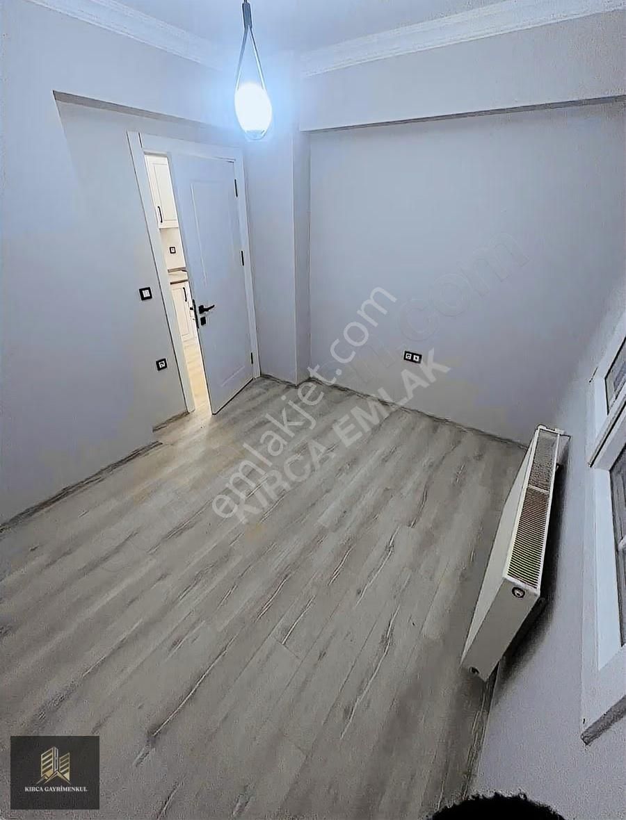 İzmir Buca Çamlıkule Mah 1+1 Doğalgazlı Kiralık Daire - Görsel 2