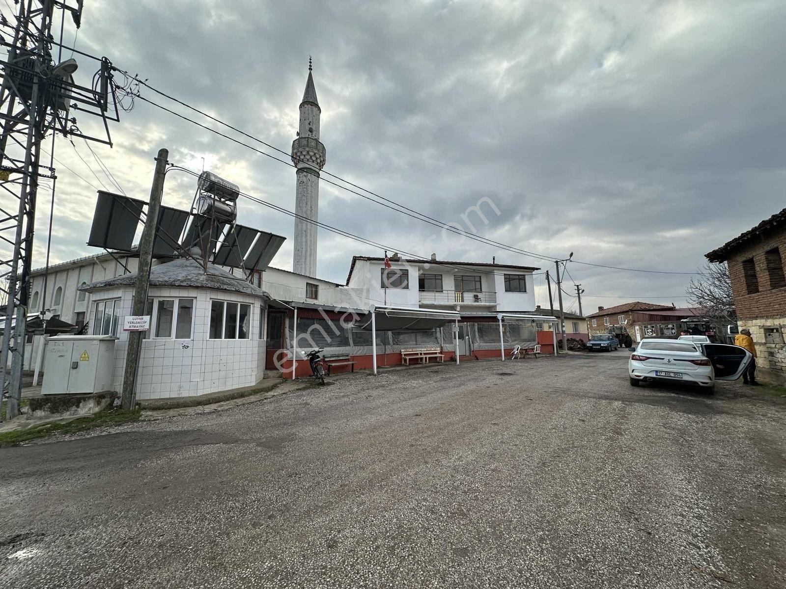 Çanakkale Dondurma Köy Merkezinde Evi Olan 1127 M2 Arsa - Görsel 3