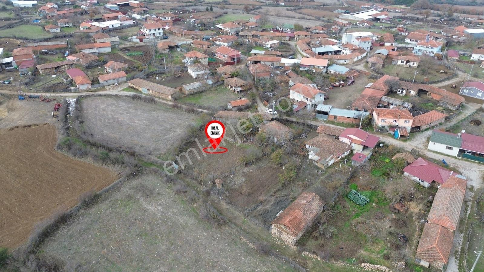 Çanakkale Dondurma Köy Merkezinde Evi Olan 1127 M2 Arsa - Görsel 4