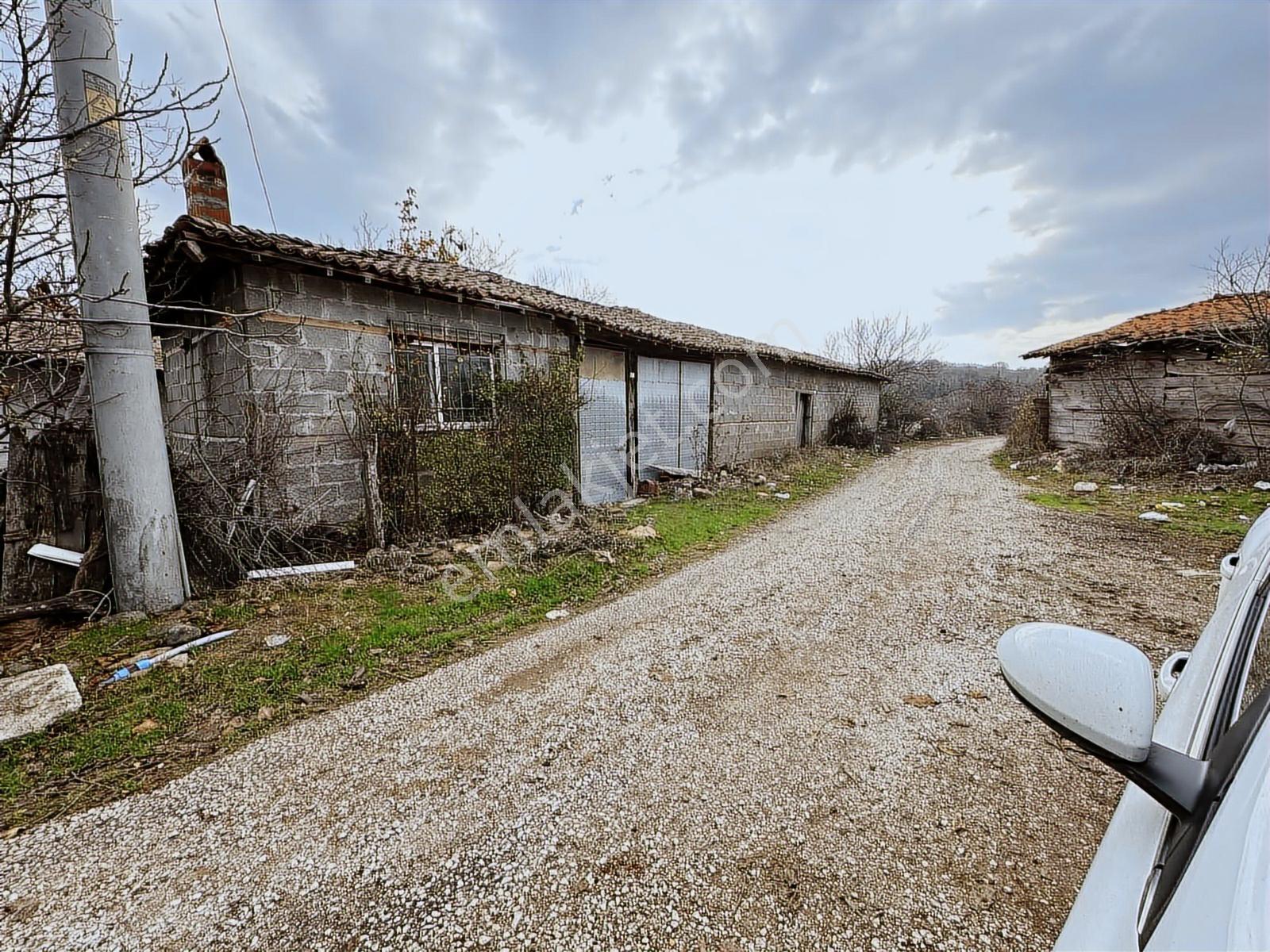Çanakkale Dondurma Köy Merkezinde Evi Olan 1127 M2 Arsa - Görsel 28