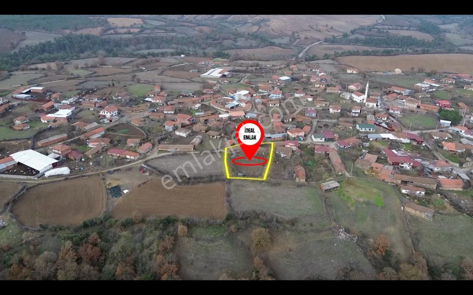 Çanakkale Dondurma Köy Merkezinde Evi Olan 1127 M2 Arsa