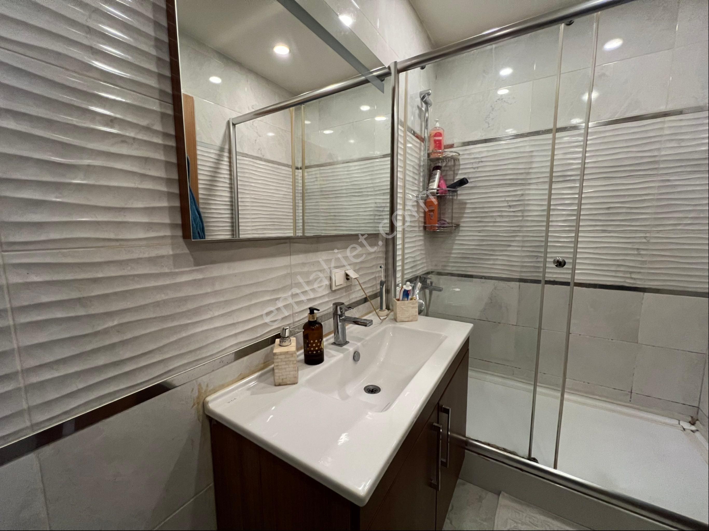 Mehmet Şevki Paşa Cad. Üzerinde Ebeveyn Banyolu 3+1 88 M² - Görsel 15