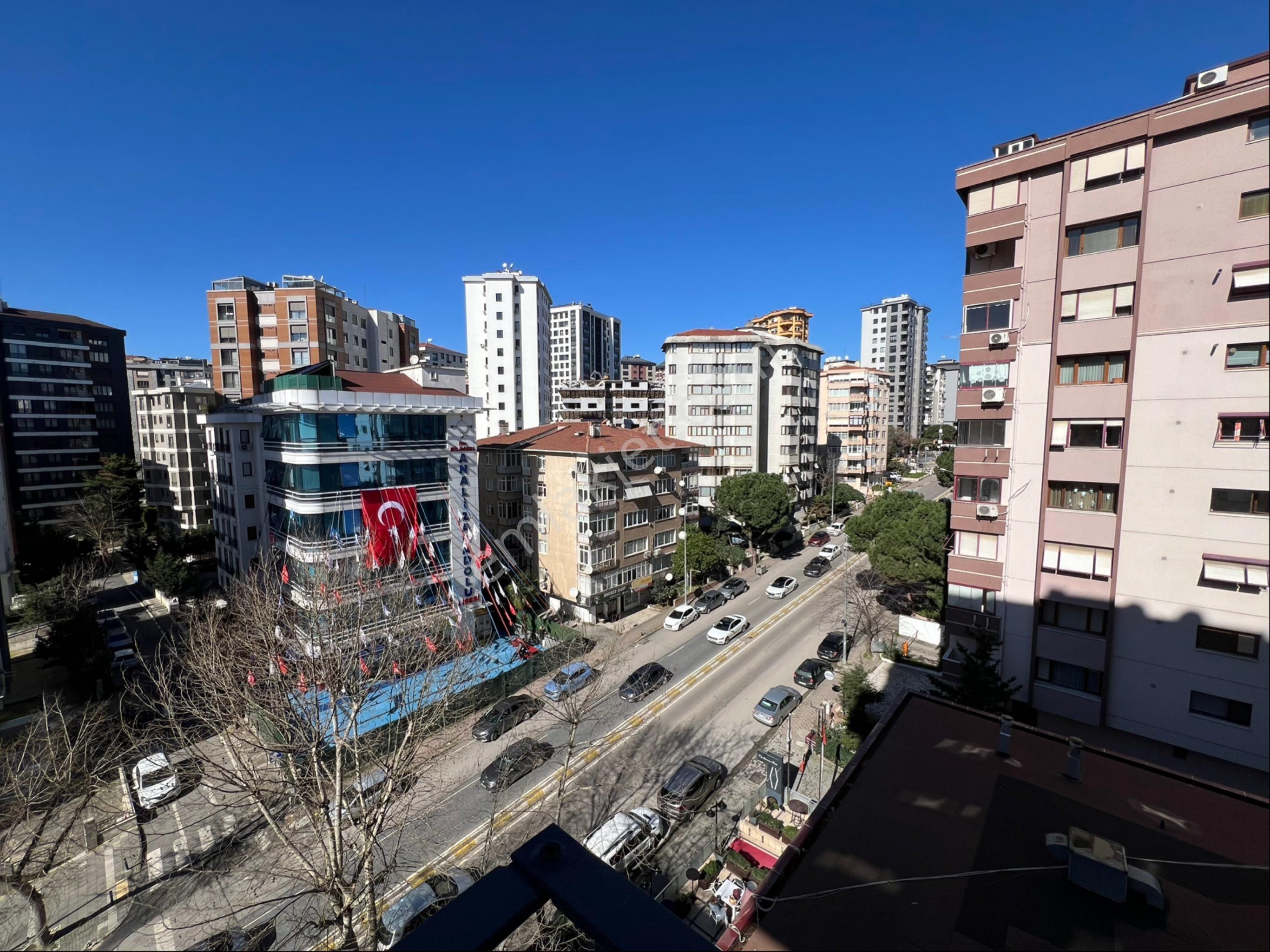 Mehmet Şevki Paşa Cad. Üzerinde Ebeveyn Banyolu 3+1 88 M² - Görsel 9