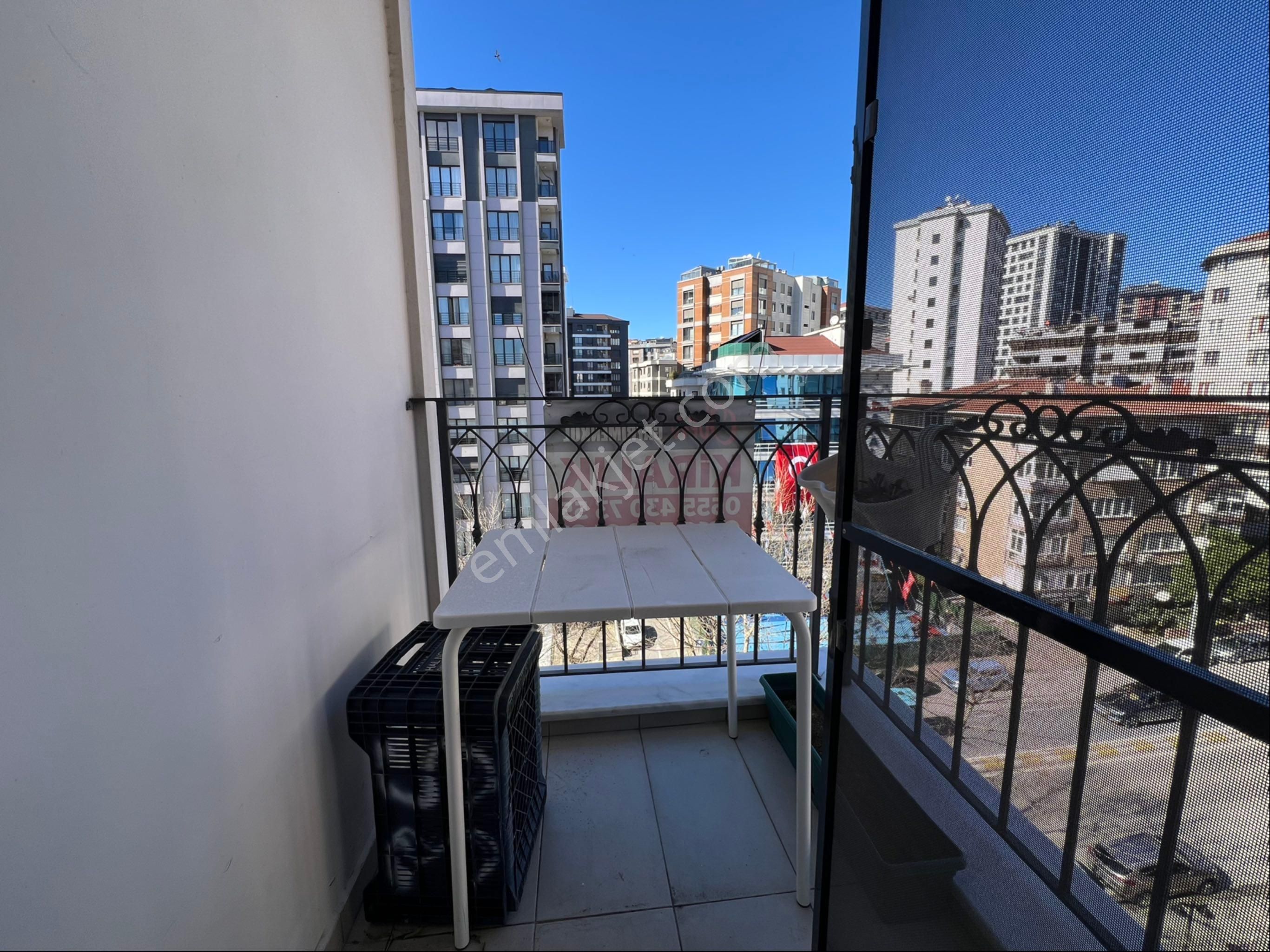 Mehmet Şevki Paşa Cad. Üzerinde Ebeveyn Banyolu 3+1 88 M² - Görsel 8