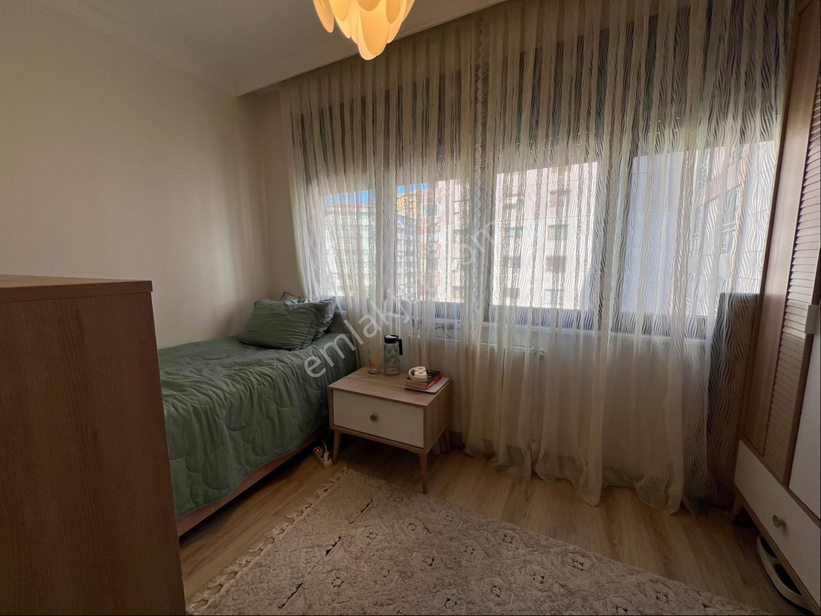 Mehmet Şevki Paşa Cad. Üzerinde Ebeveyn Banyolu 3+1 88 M² - Görsel 17