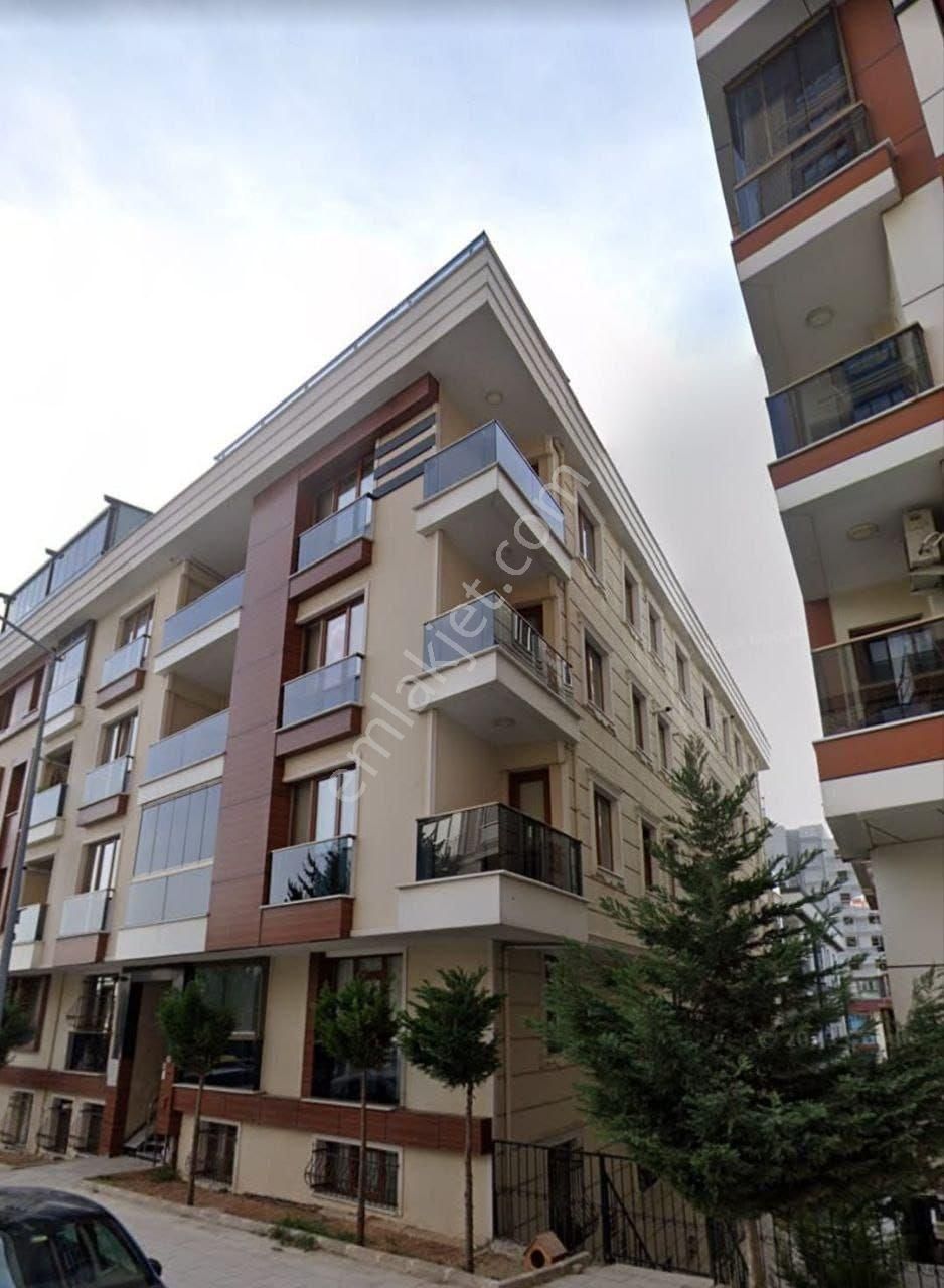 Küçükçekmece Merkezde 2+1 Sahibinden Kiralık Daire - Görsel 2