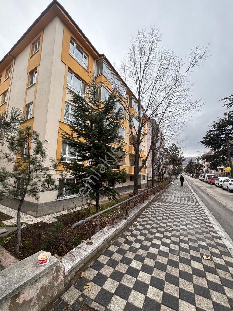 Dumlupınarda Satılık 3+1 - Görsel 11