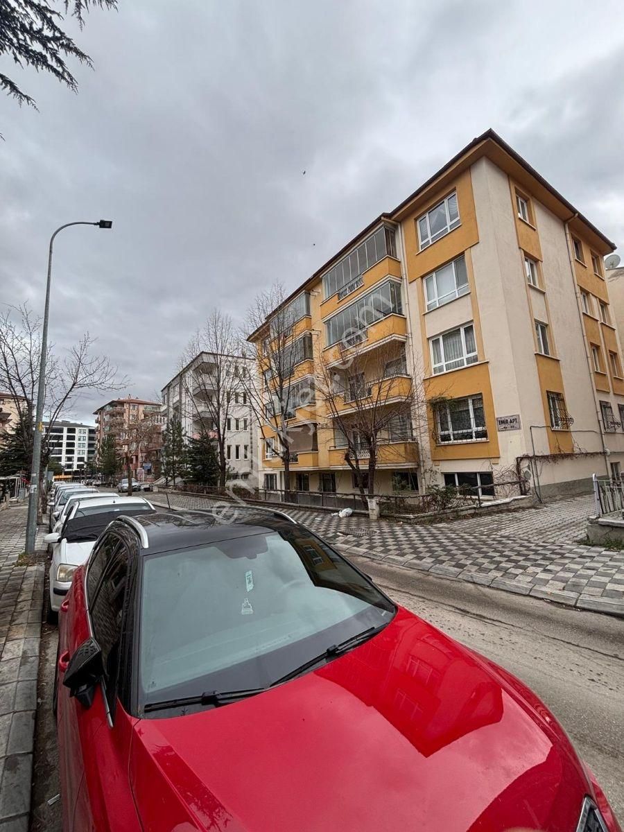 Dumlupınarda Satılık 3+1 - Görsel 10