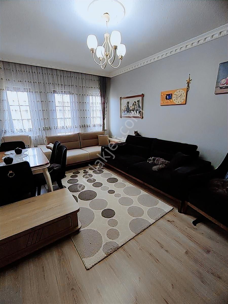 Otogar Tokide Bakimli 2+1 Satılık Ev - Görsel 19