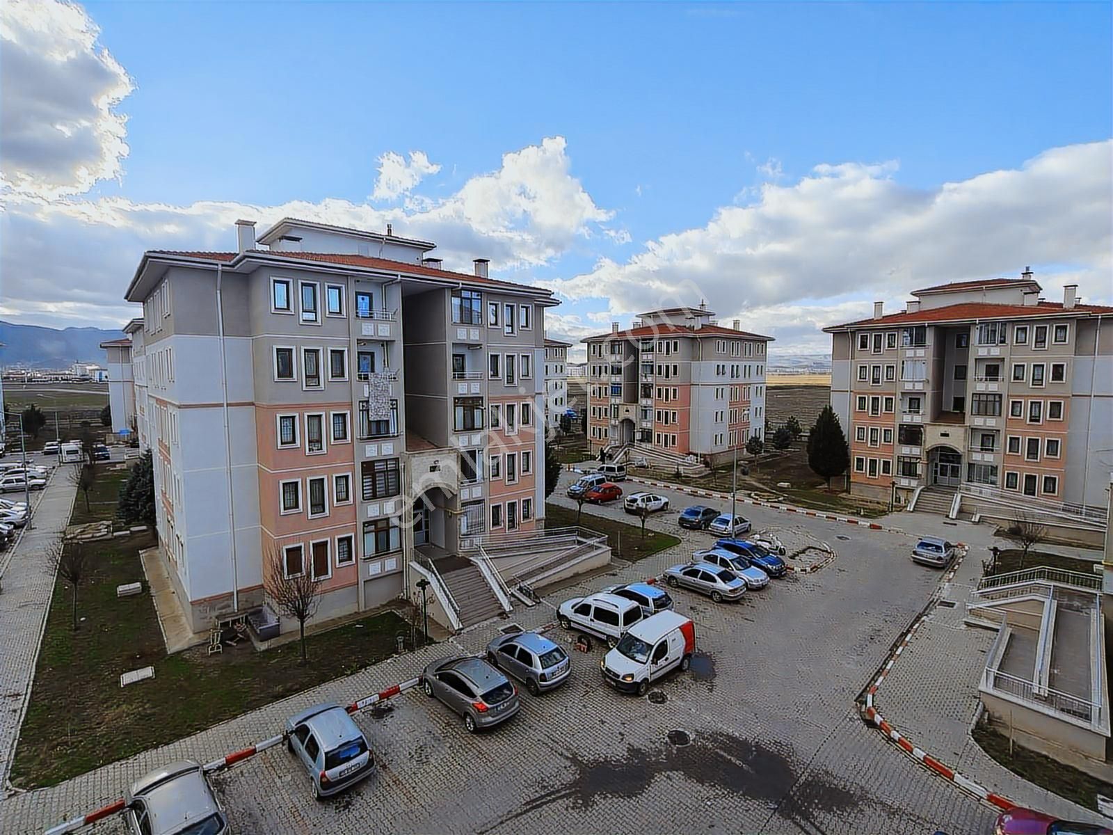 Otogar Tokide Bakimli 2+1 Satılık Ev