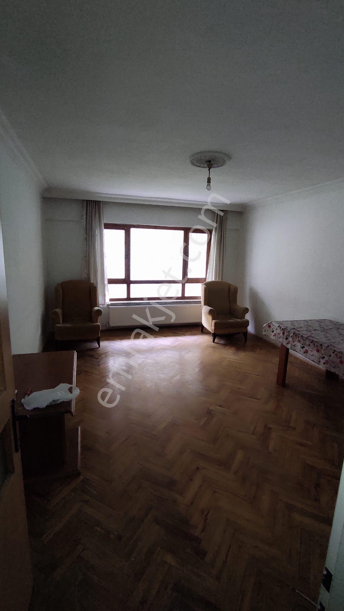 Kiralık*daire*ufuktepe Mah*merkez De*cadde Kenarı*giriş*2+1* - Görsel 2