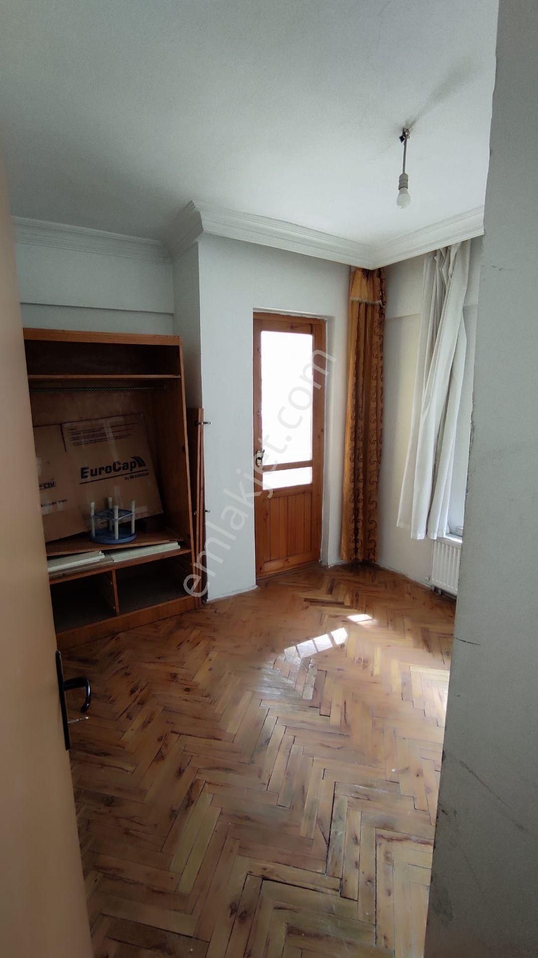 Kiralık*daire*ufuktepe Mah*merkez De*cadde Kenarı*giriş*2+1* - Görsel 3