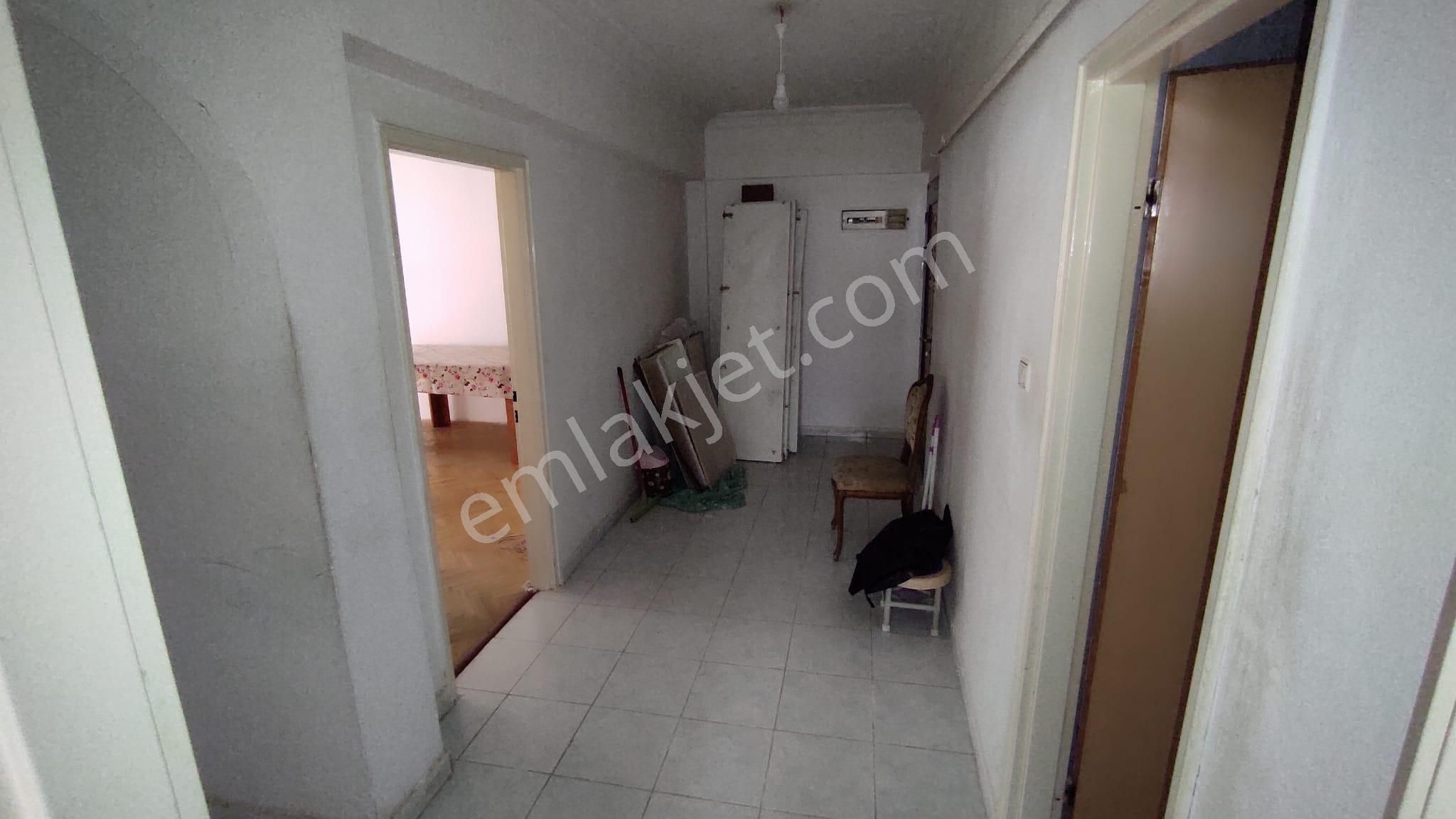 Kiralık*daire*ufuktepe Mah*merkez De*cadde Kenarı*giriş*2+1* - Görsel 5