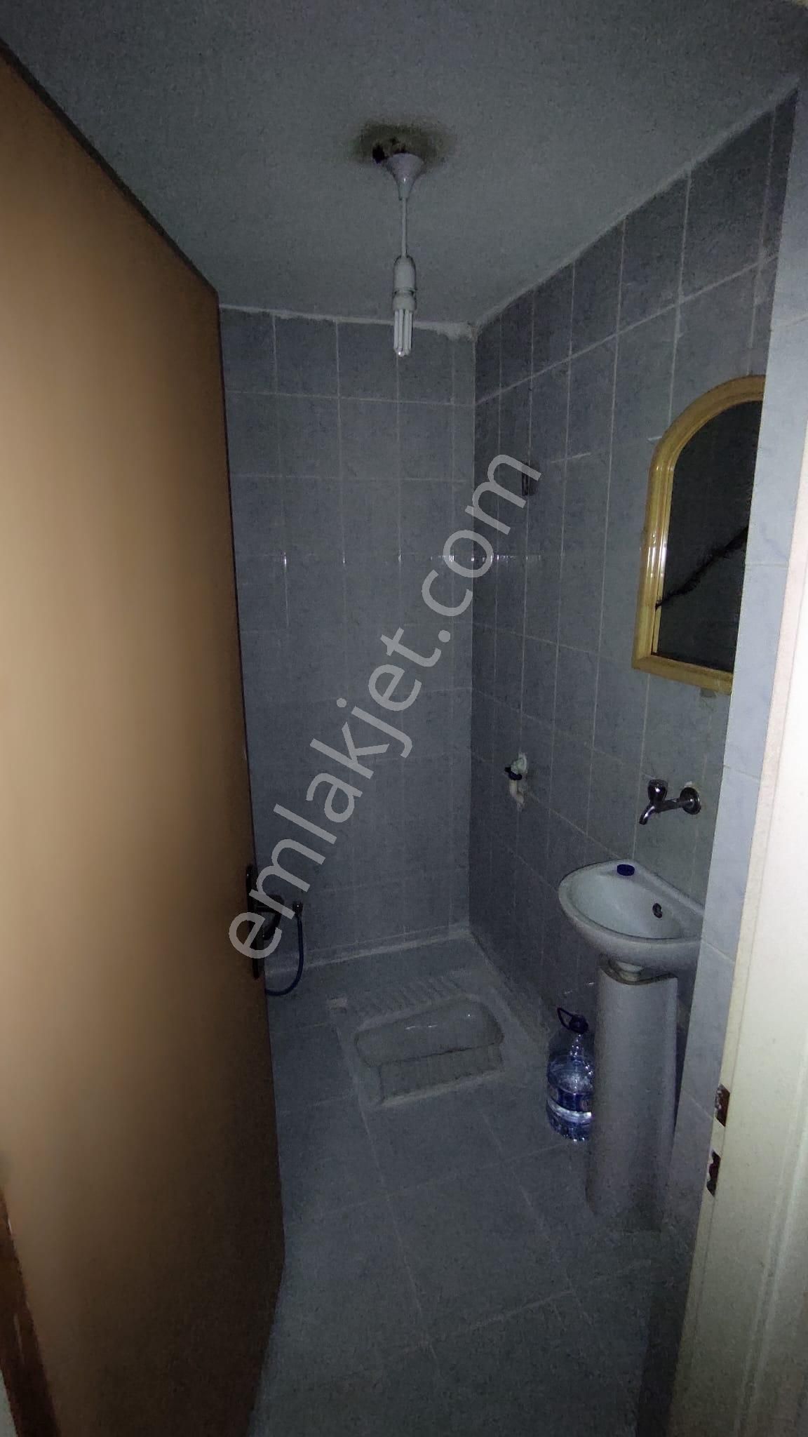 Kiralık*daire*ufuktepe Mah*merkez De*cadde Kenarı*giriş*2+1* - Görsel 9