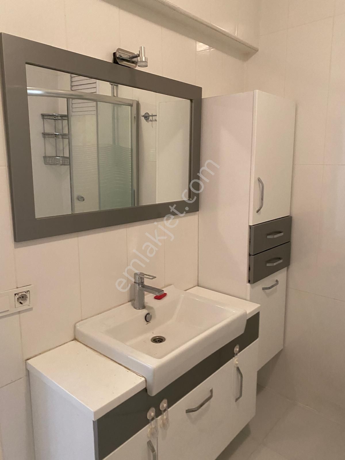 Demirlibahçe Seymen Sokak Sahibinden Kiralık - Görsel 2