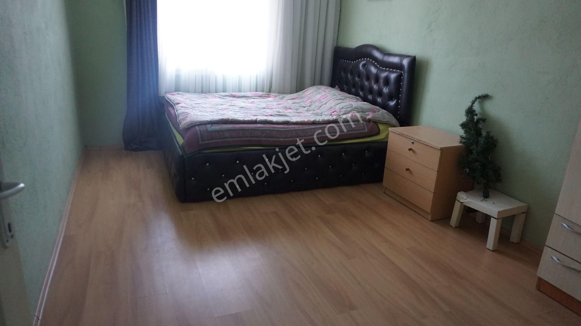 Harmandalında Kiralık Eşyalı 3+1 Balkonlu+asansörlü Çiğli Serkan - Görsel 11