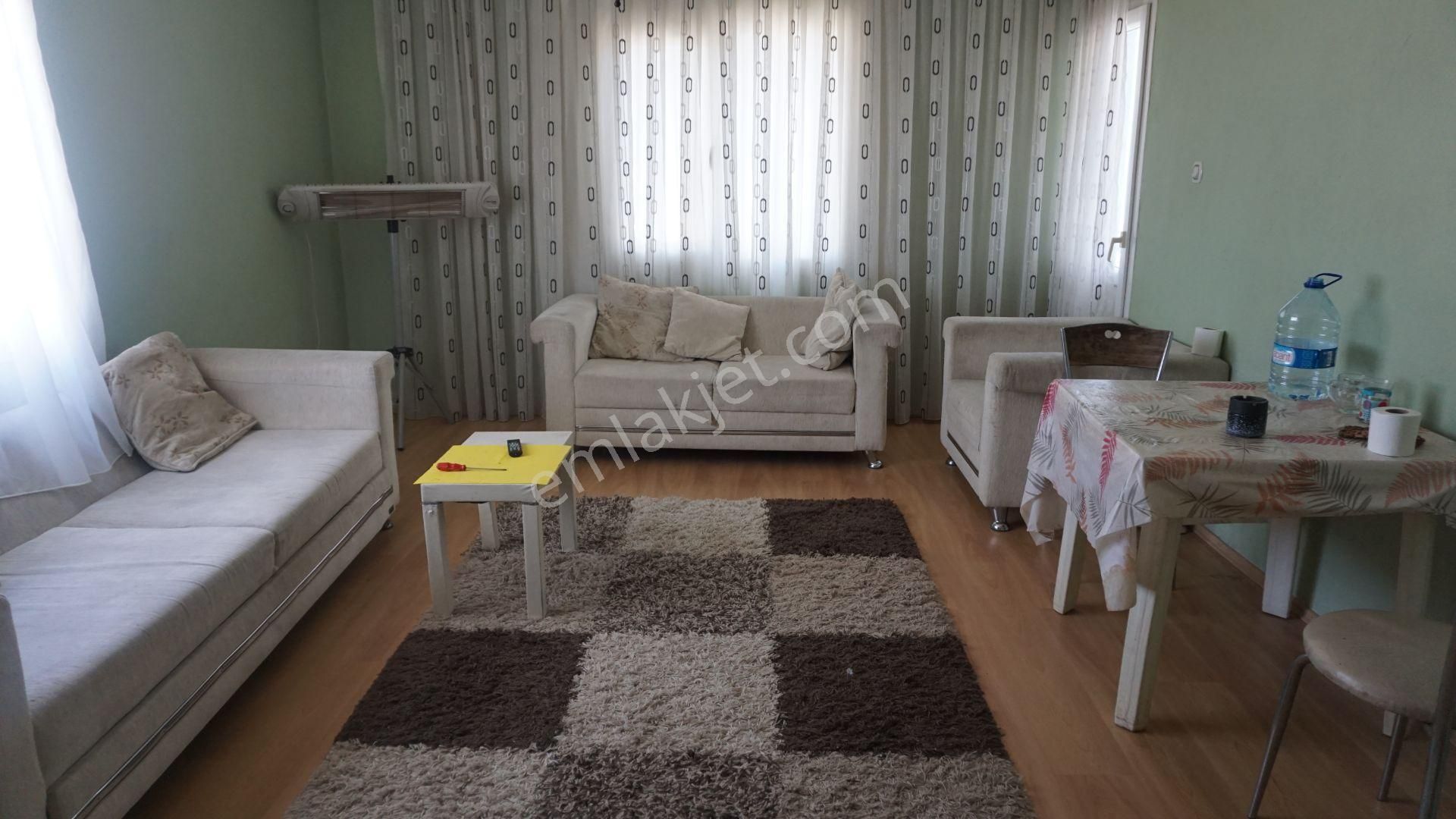 Harmandalında Kiralık Eşyalı 3+1 Balkonlu+asansörlü Çiğli Serkan - Görsel 3