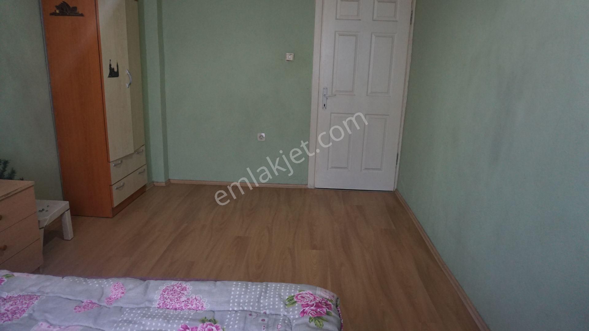 Harmandalında Kiralık Eşyalı 3+1 Balkonlu+asansörlü Çiğli Serkan - Görsel 12
