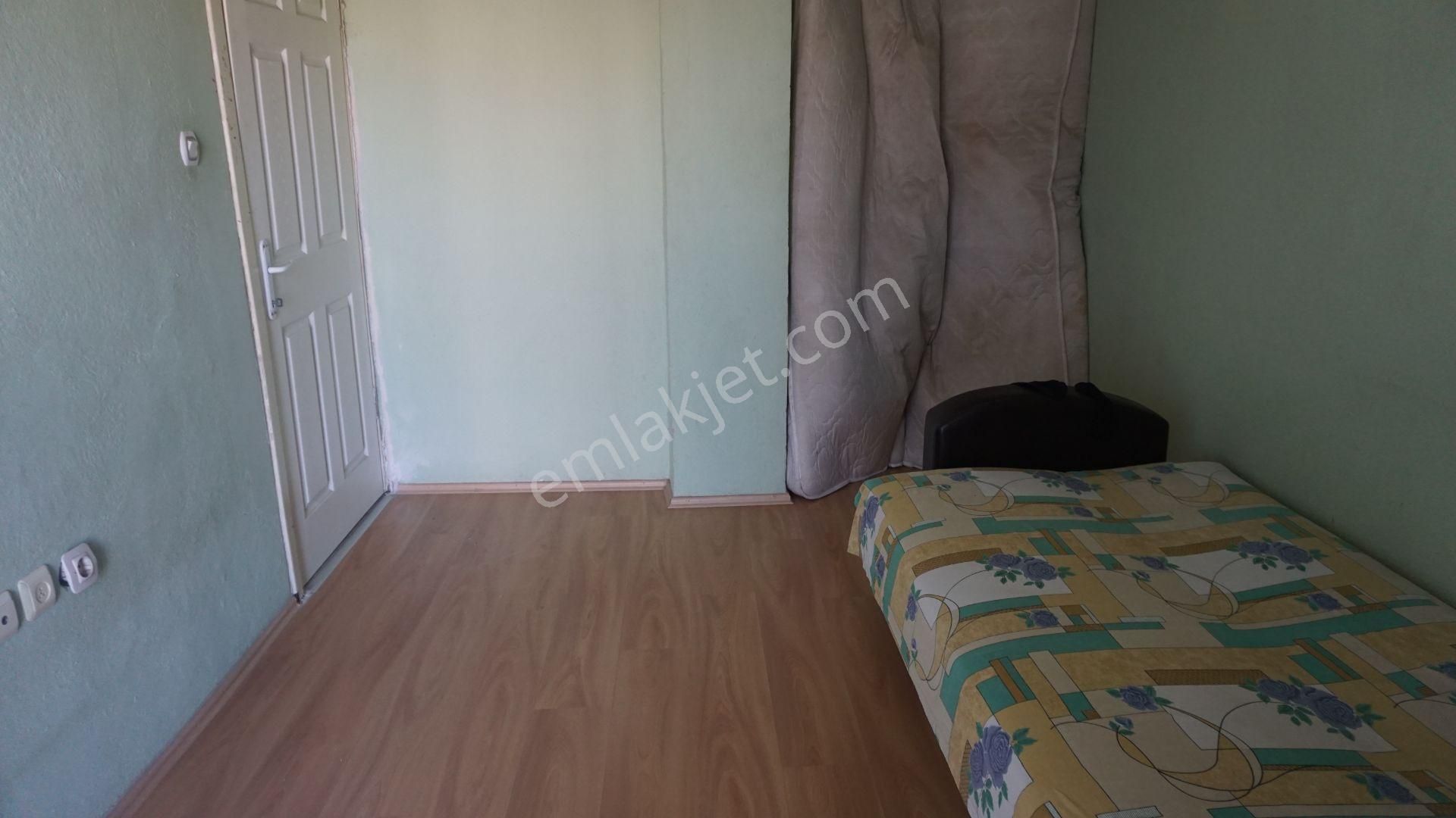 Harmandalında Kiralık Eşyalı 3+1 Balkonlu+asansörlü Çiğli Serkan - Görsel 7