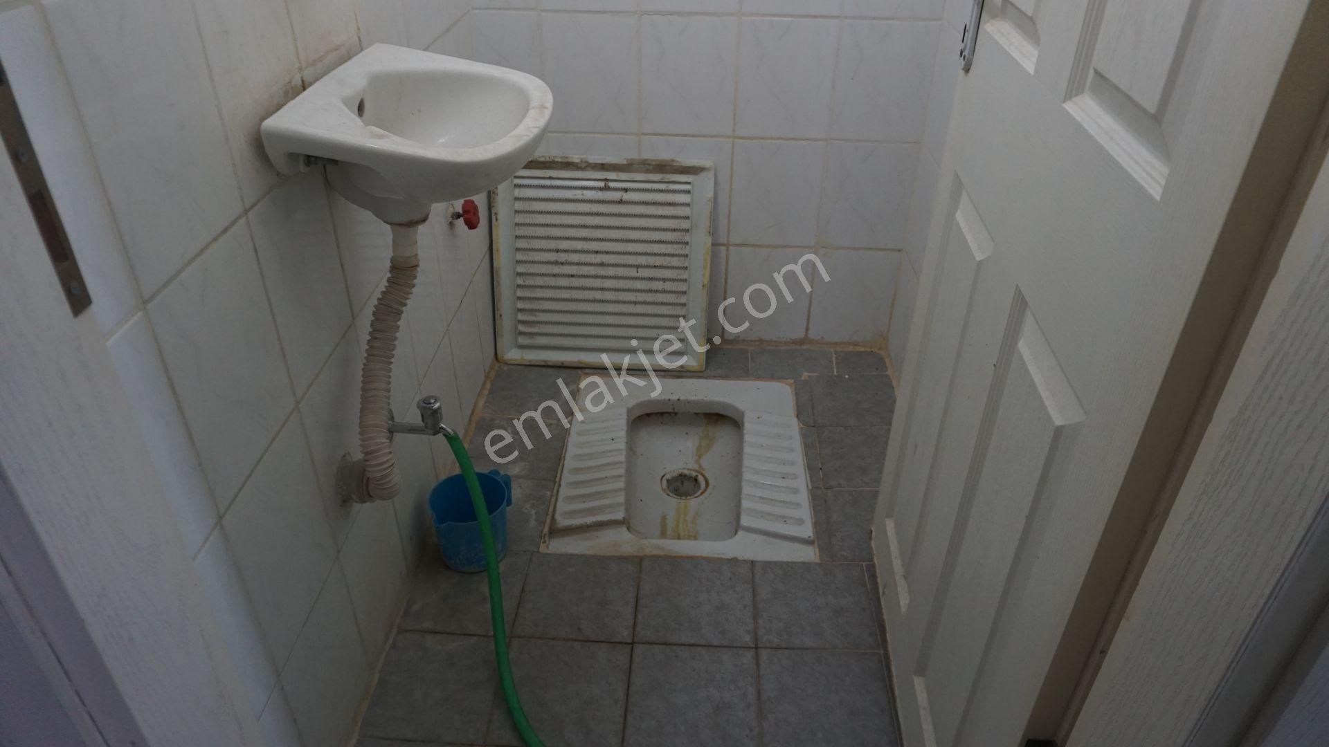 Harmandalında Kiralık Eşyalı 3+1 Balkonlu+asansörlü Çiğli Serkan - Görsel 14