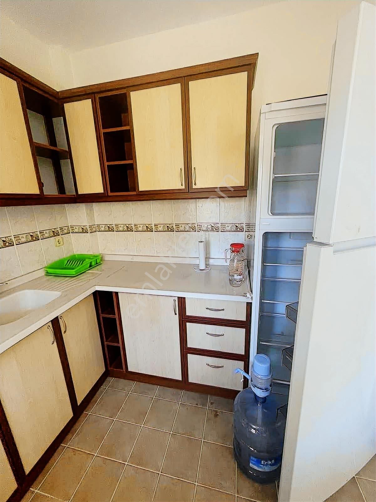 Altınoluk'ta Satılık 2+1 Eşyalı Daire - Görsel 15