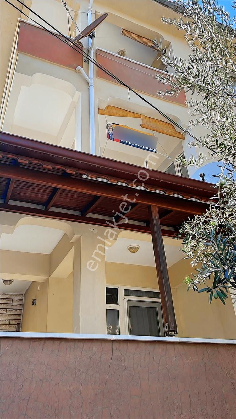 Altınoluk'ta Satılık 2+1 Eşyalı Daire - Görsel 21