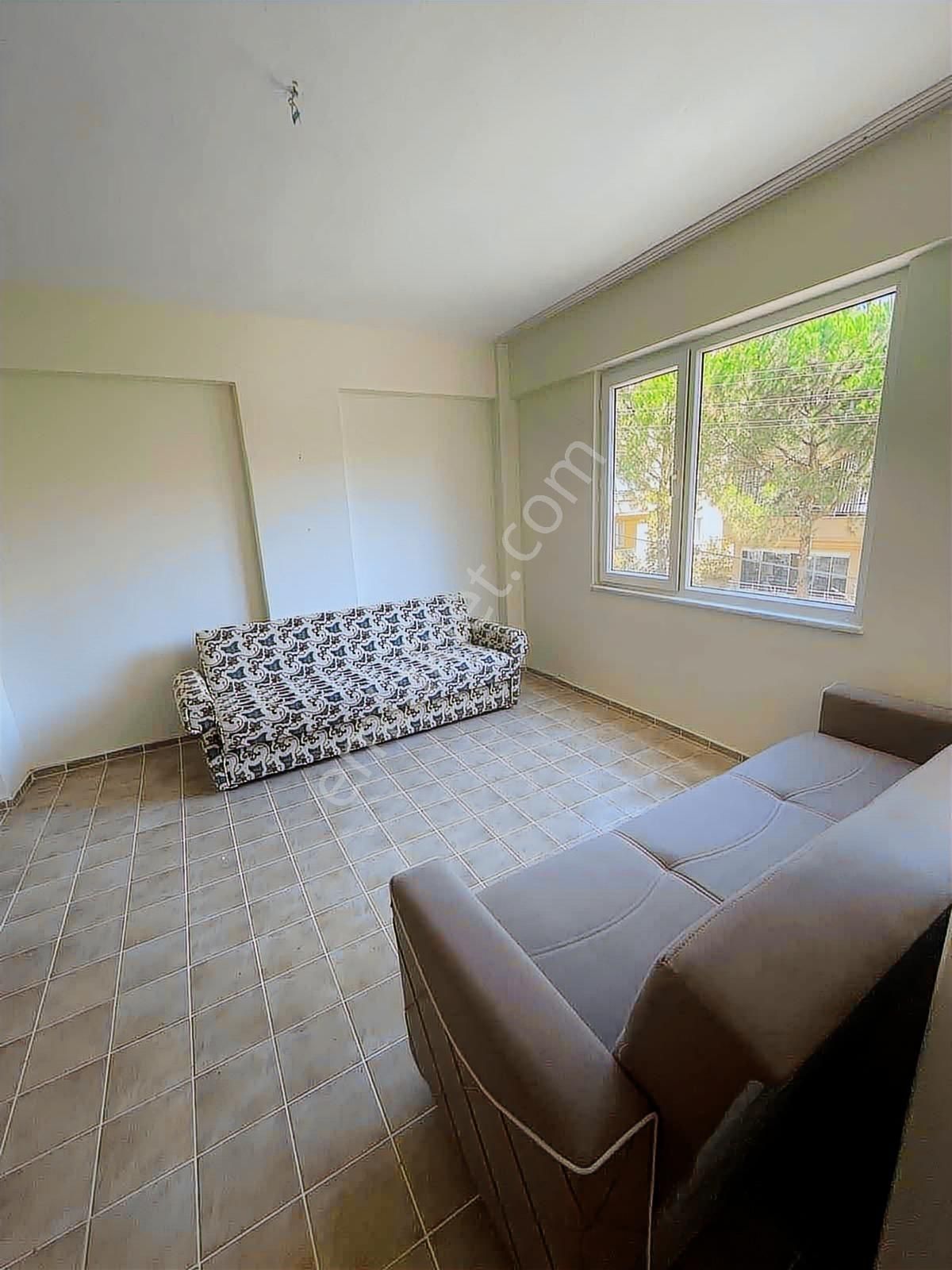 Altınoluk'ta Satılık 2+1 Eşyalı Daire - Görsel 23