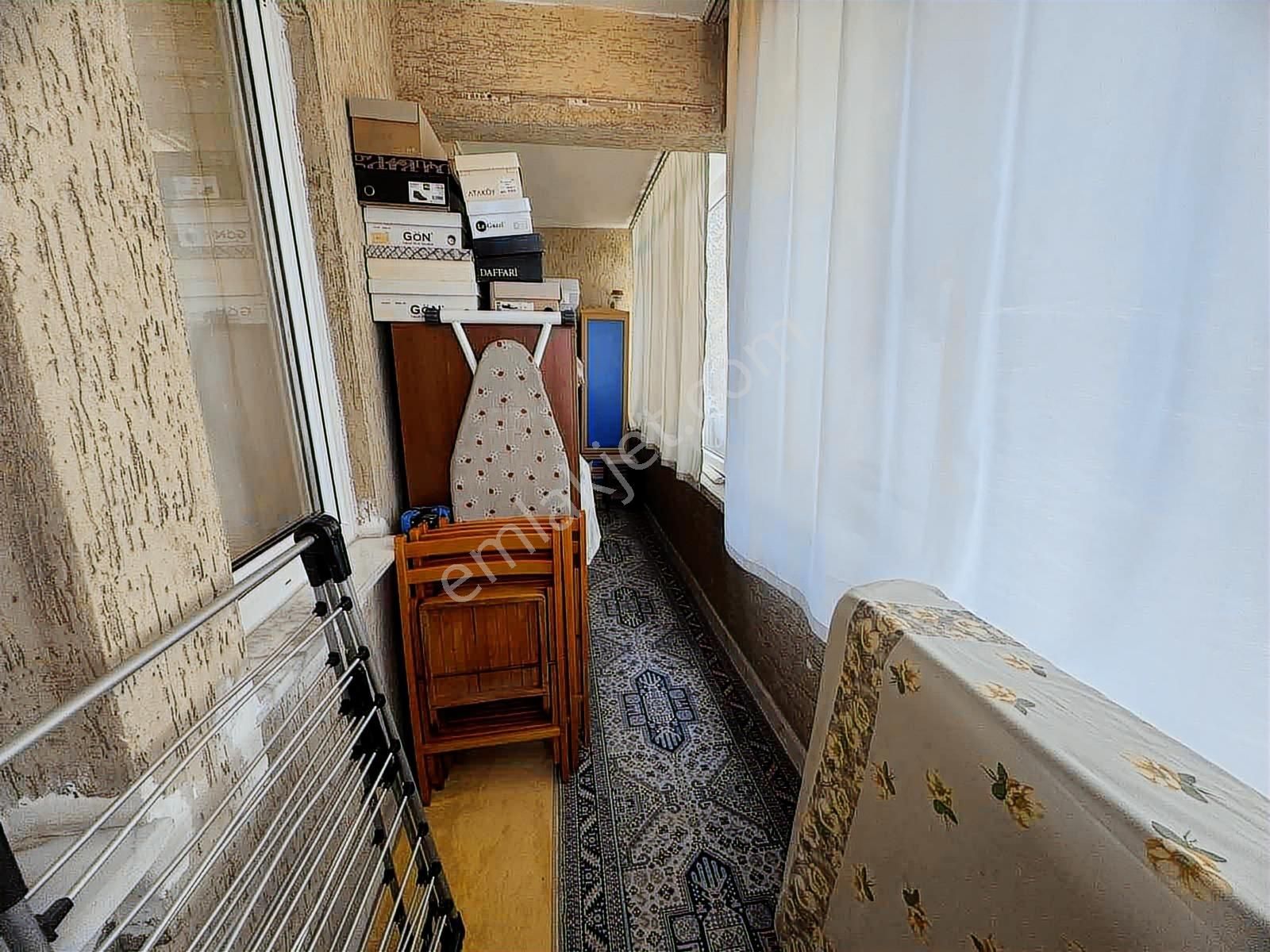 Soma Caddesi Üzerinde Satılık 2+1 - Görsel 16