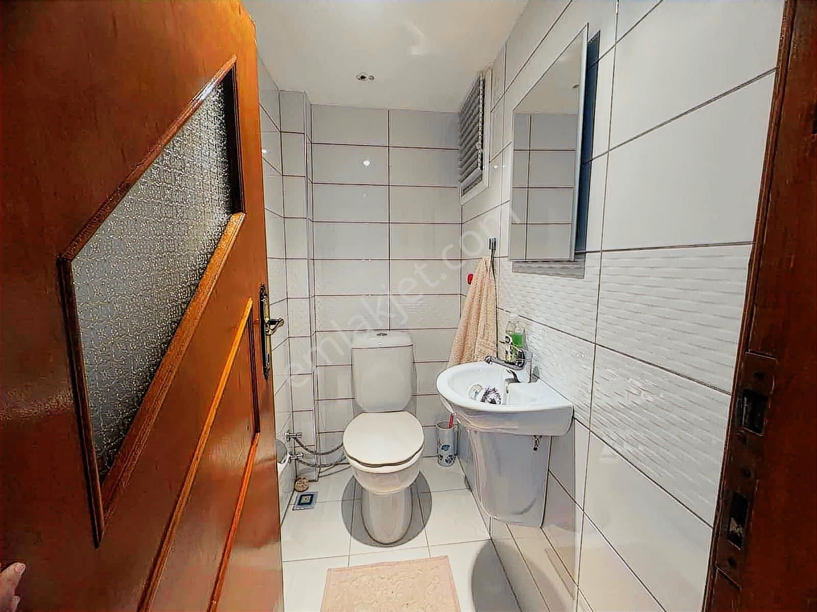 Soma Caddesi Üzerinde Satılık 2+1 - Görsel 32