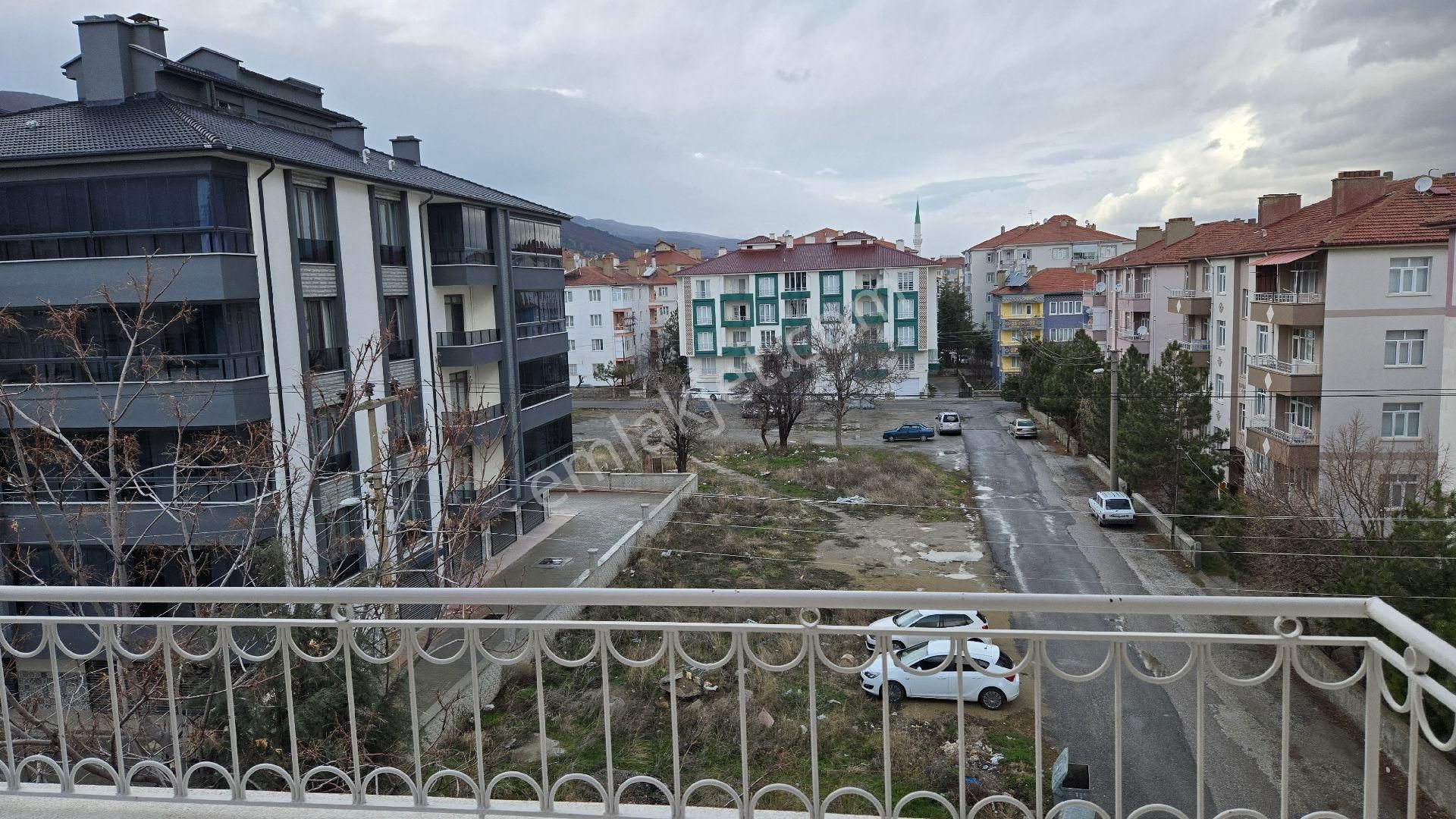 Girişimciden Yeni Mahallede 3+1 Net 165m2 Arakat Asansörlü Daire - Görsel 23