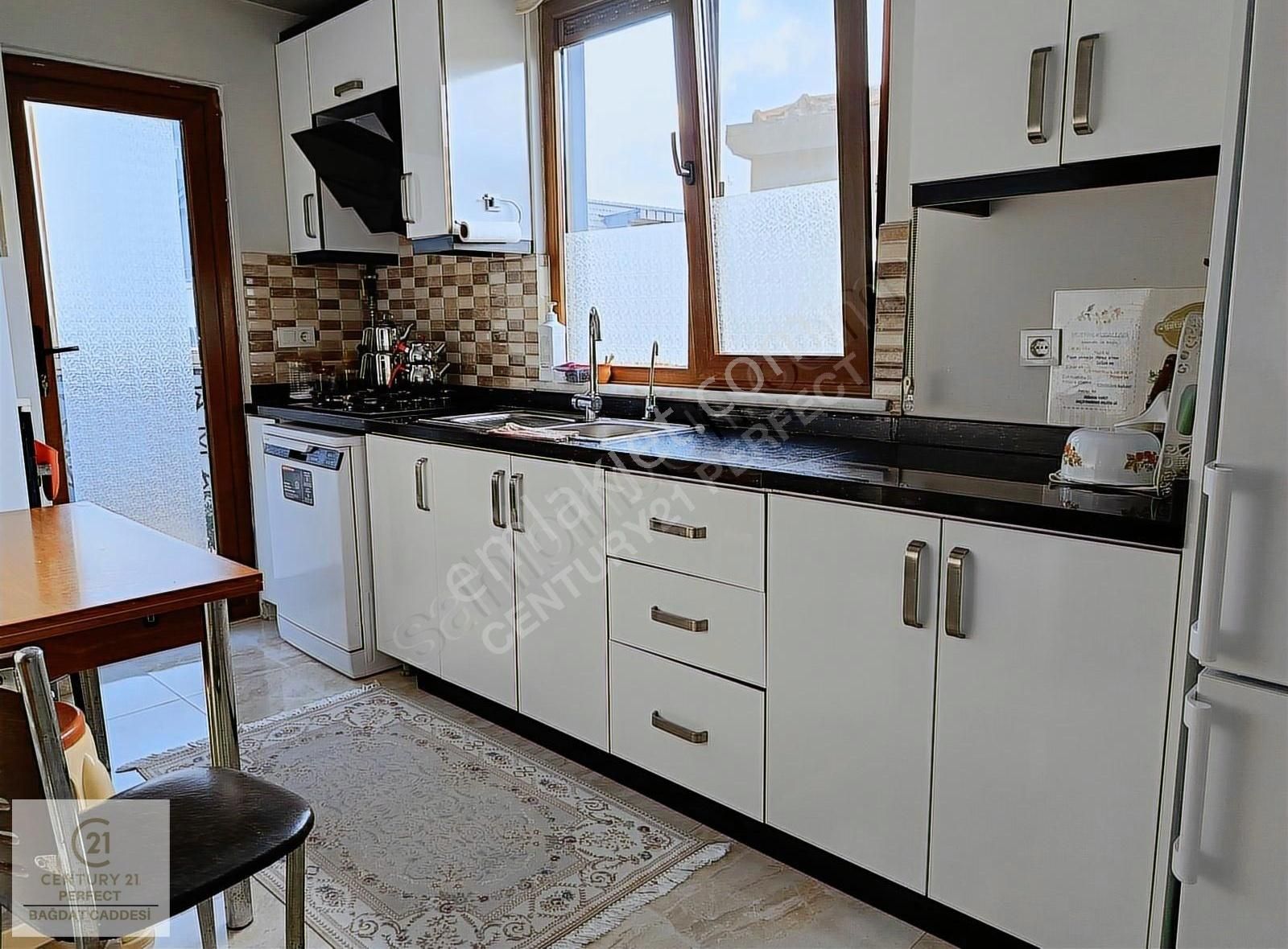 Çekmeköy Alemdağ Merkez'de Satılık 4+1 Dubleks Daire - Görsel 27