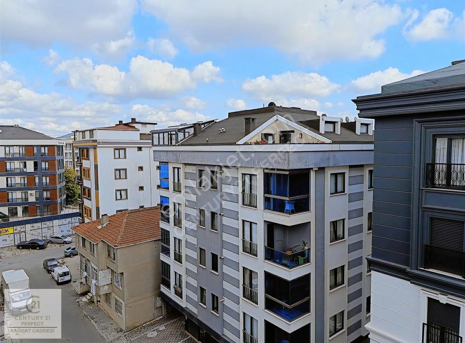 Çekmeköy Alemdağ Merkez'de Satılık 4+1 Dubleks Daire - Görsel 26