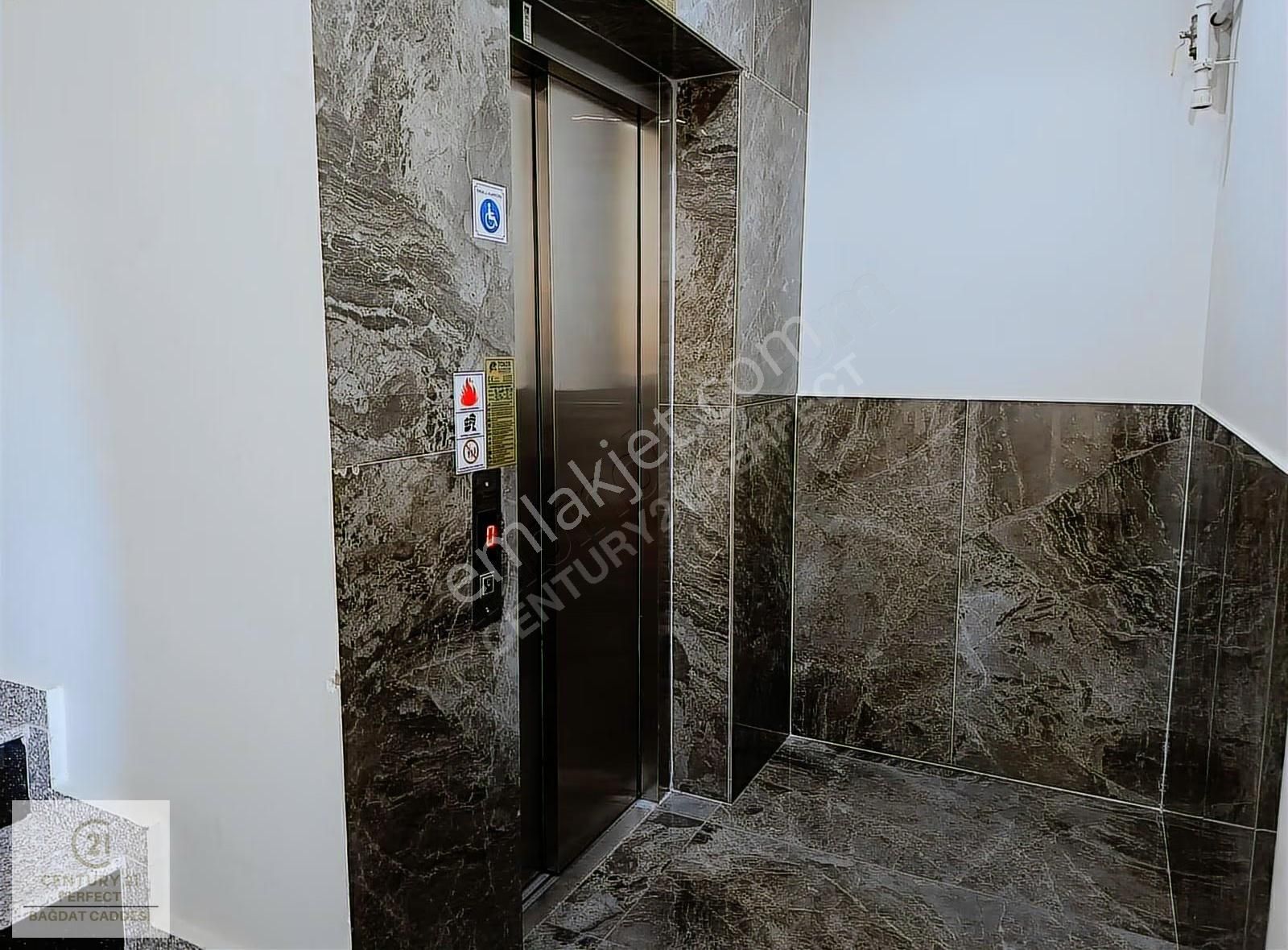 Çekmeköy Alemdağ Merkez'de Satılık 4+1 Dubleks Daire - Görsel 31