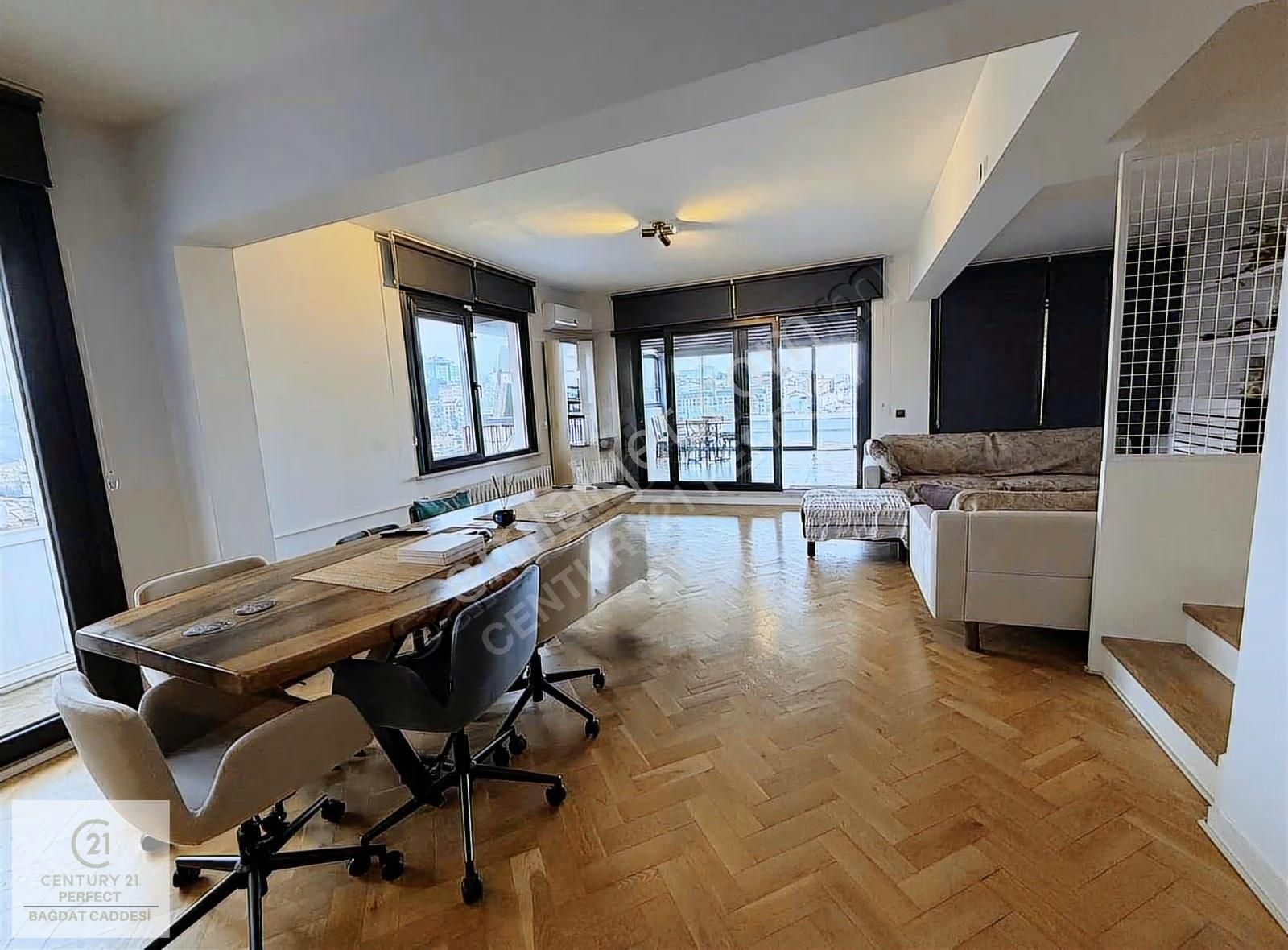 Beşiktaş'ta Deniz Manzaralı 5+1 Dubleks Daire - Görsel 12