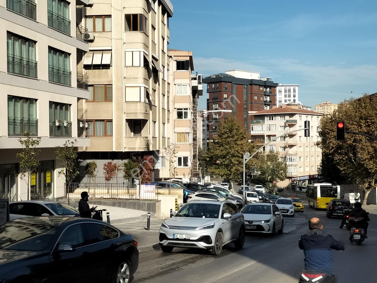 Ressam Salih Erimez Cad. Üstü Ön Kullanımlı 25 M2 Satılık Dükkan - Görsel 5