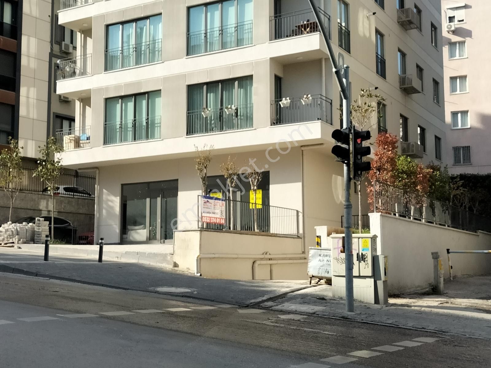 Ressam Salih Erimez Cad. Üstü Ön Kullanımlı 25 M2 Satılık Dükkan - Görsel 13