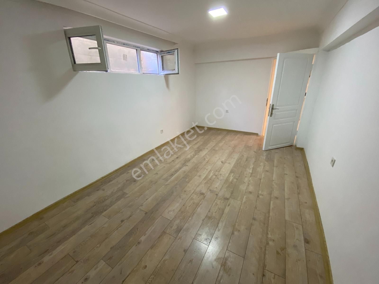 Mecidiye'nin Tam Merkezinde Ögrenciye Memura Uygun 1+1 Yapılı - Görsel 8