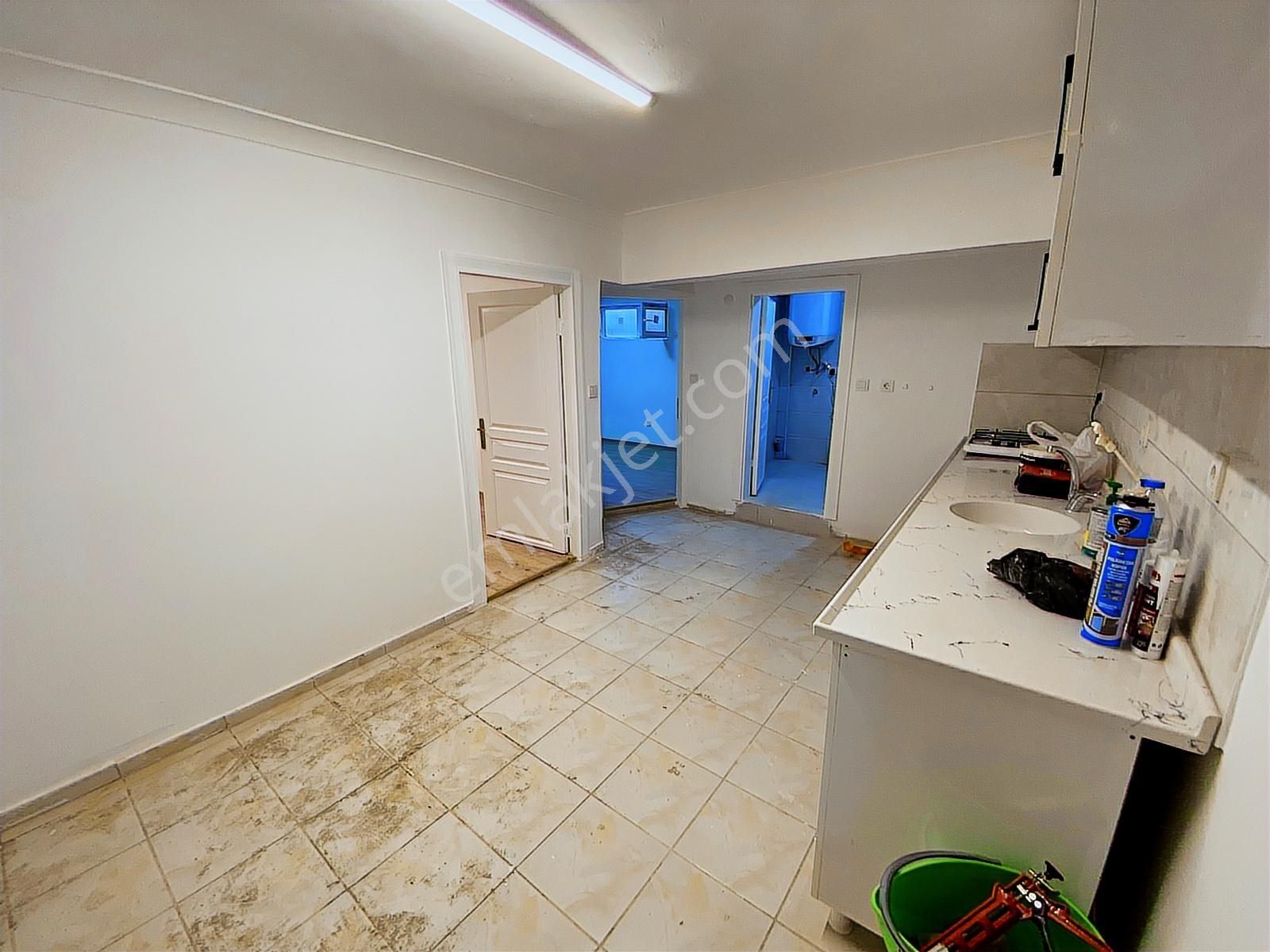 Mecidiye'nin Tam Merkezinde Ögrenciye Memura Uygun 1+1 Yapılı - Görsel 6