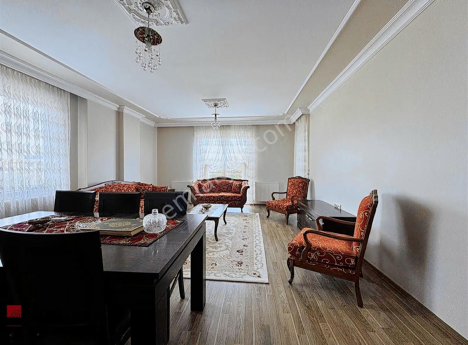 ▓cumhriyet Cad.üzeri Korsan Park Karşısı 170 M2 Asansörlü Daire▓ - Görsel 7