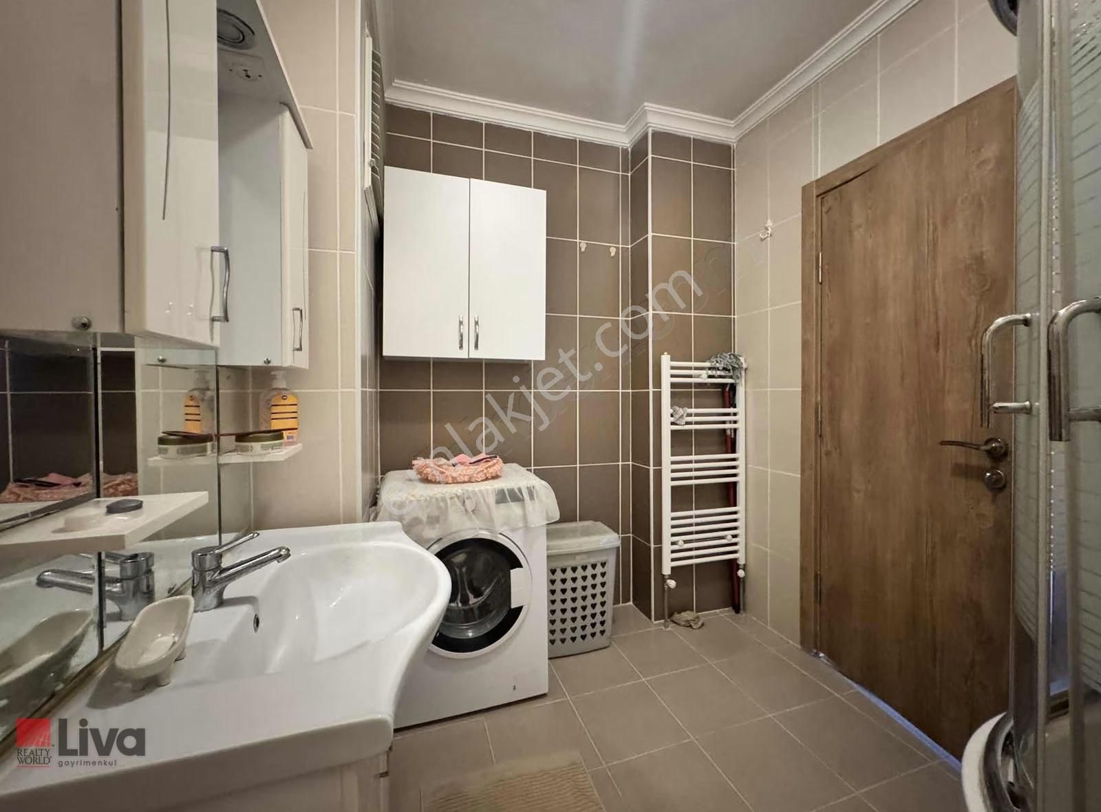 ▓cumhriyet Cad.üzeri Korsan Park Karşısı 170 M2 Asansörlü Daire▓ - Görsel 16