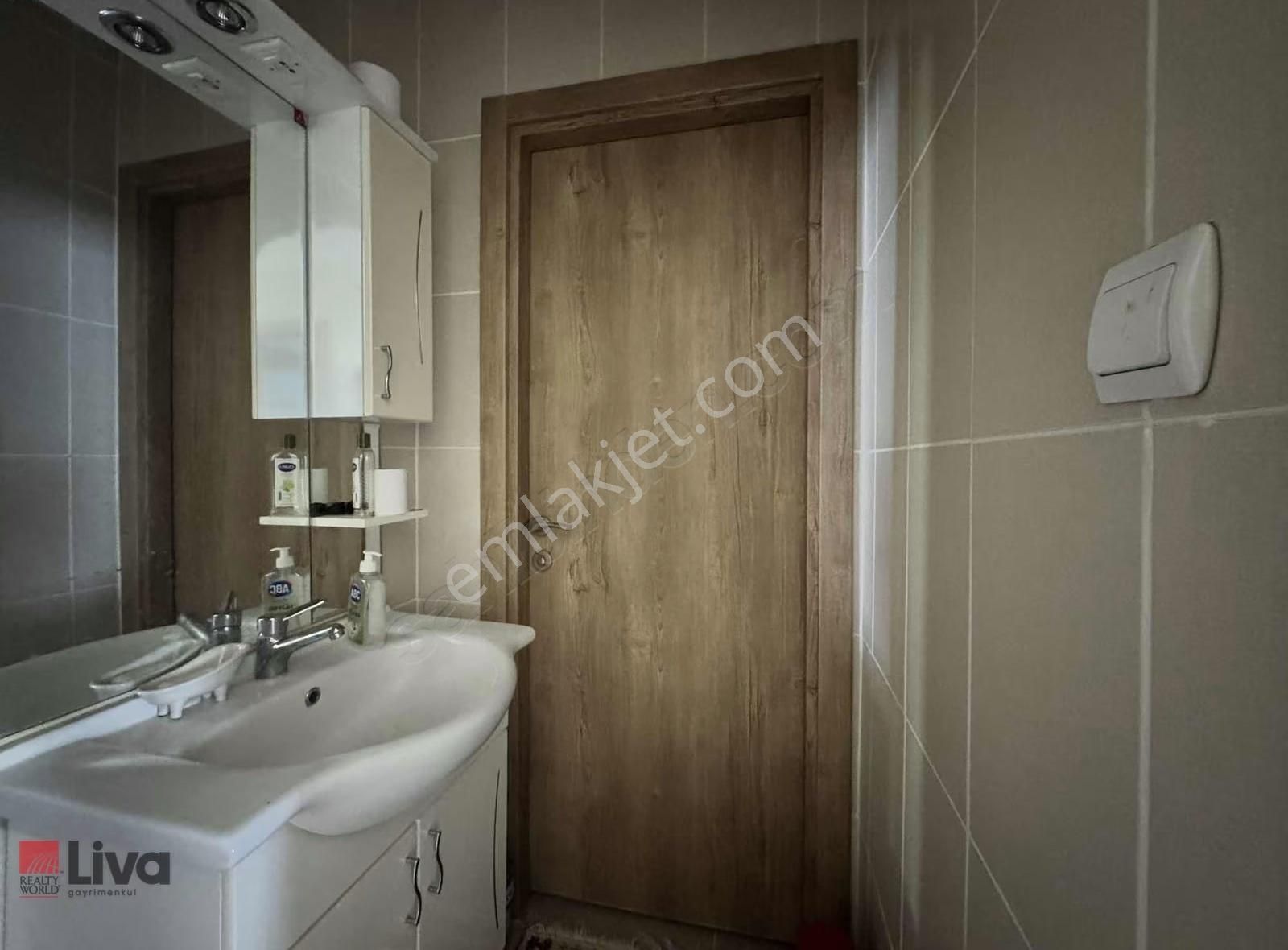 ▓cumhriyet Cad.üzeri Korsan Park Karşısı 170 M2 Asansörlü Daire▓ - Görsel 17