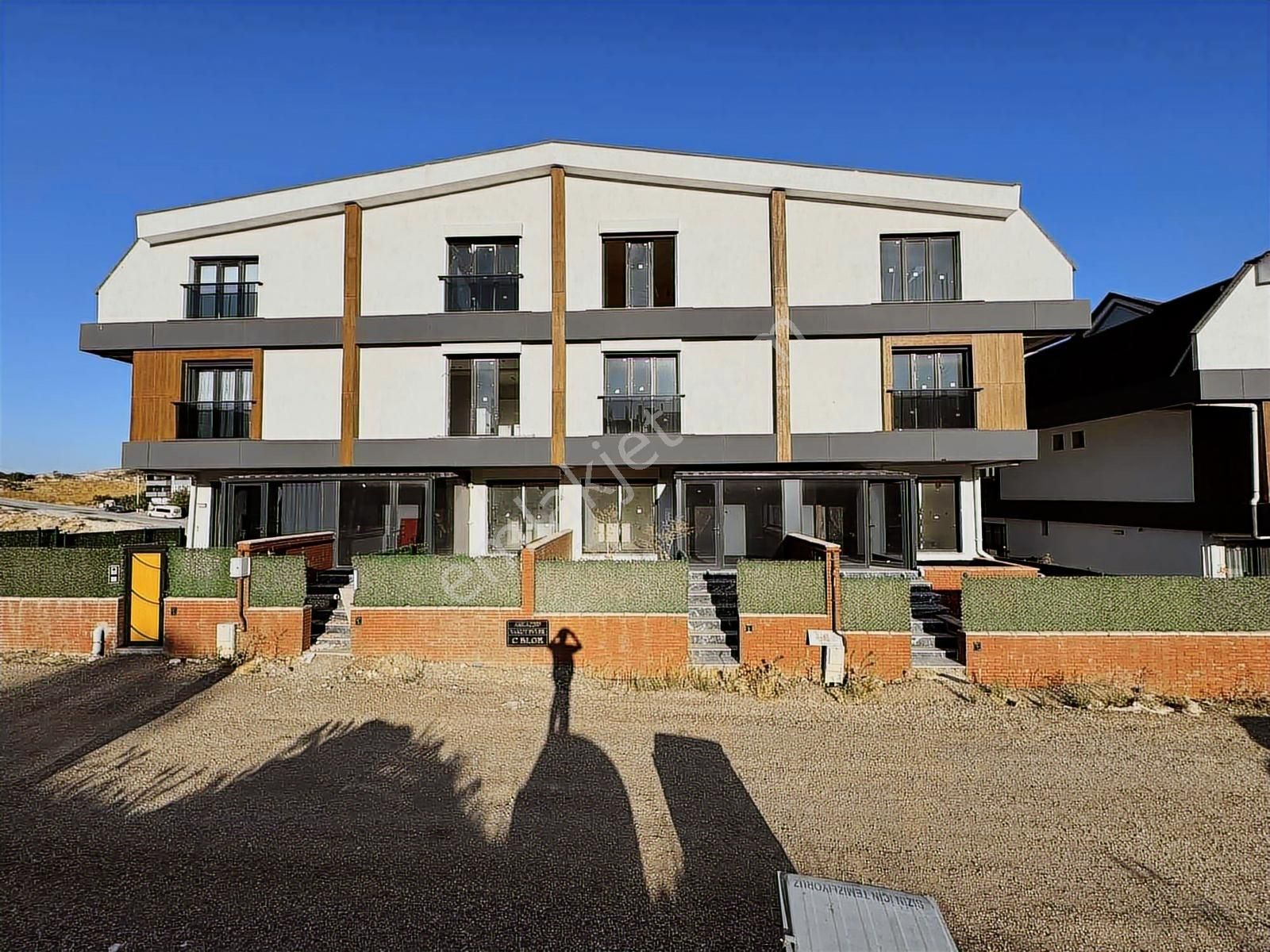 Maltepe Mahallesi'nde Satılık 4+1 Villa