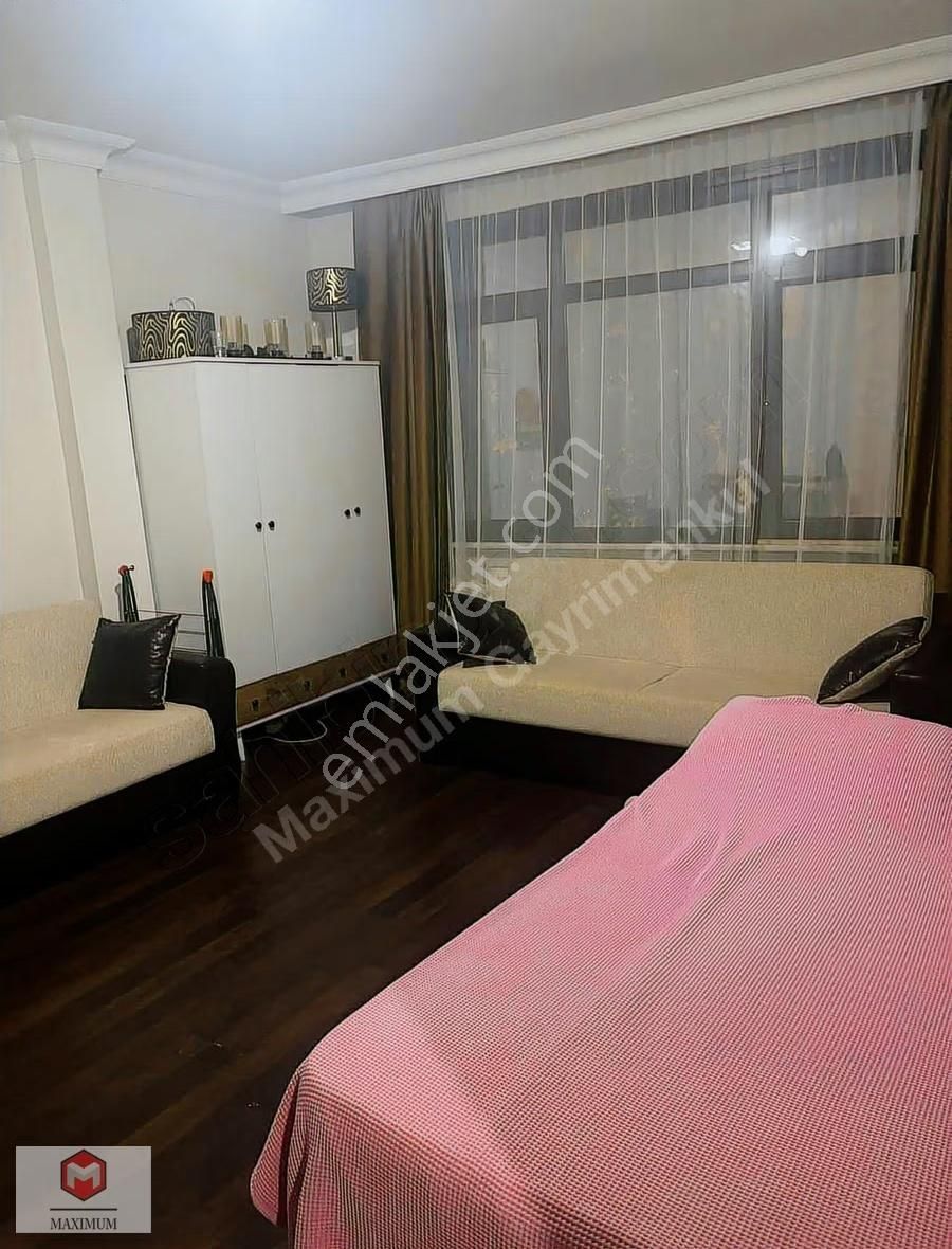 Bakırköy Demirkapı Caddesinde Ataköye Komşu 2+1 Ferah Satılık - Görsel 3