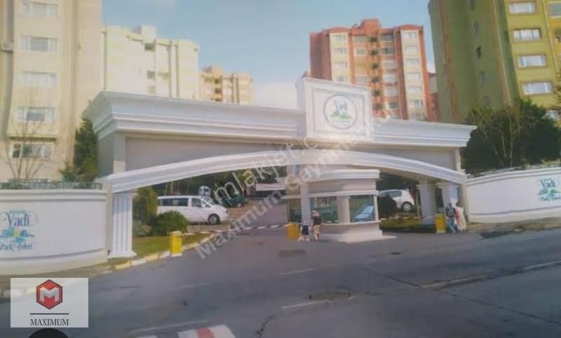 Başakşehir Vadipark Evleri 2+1 87 M2 Ara Kat Satılık Daire - Görsel 2