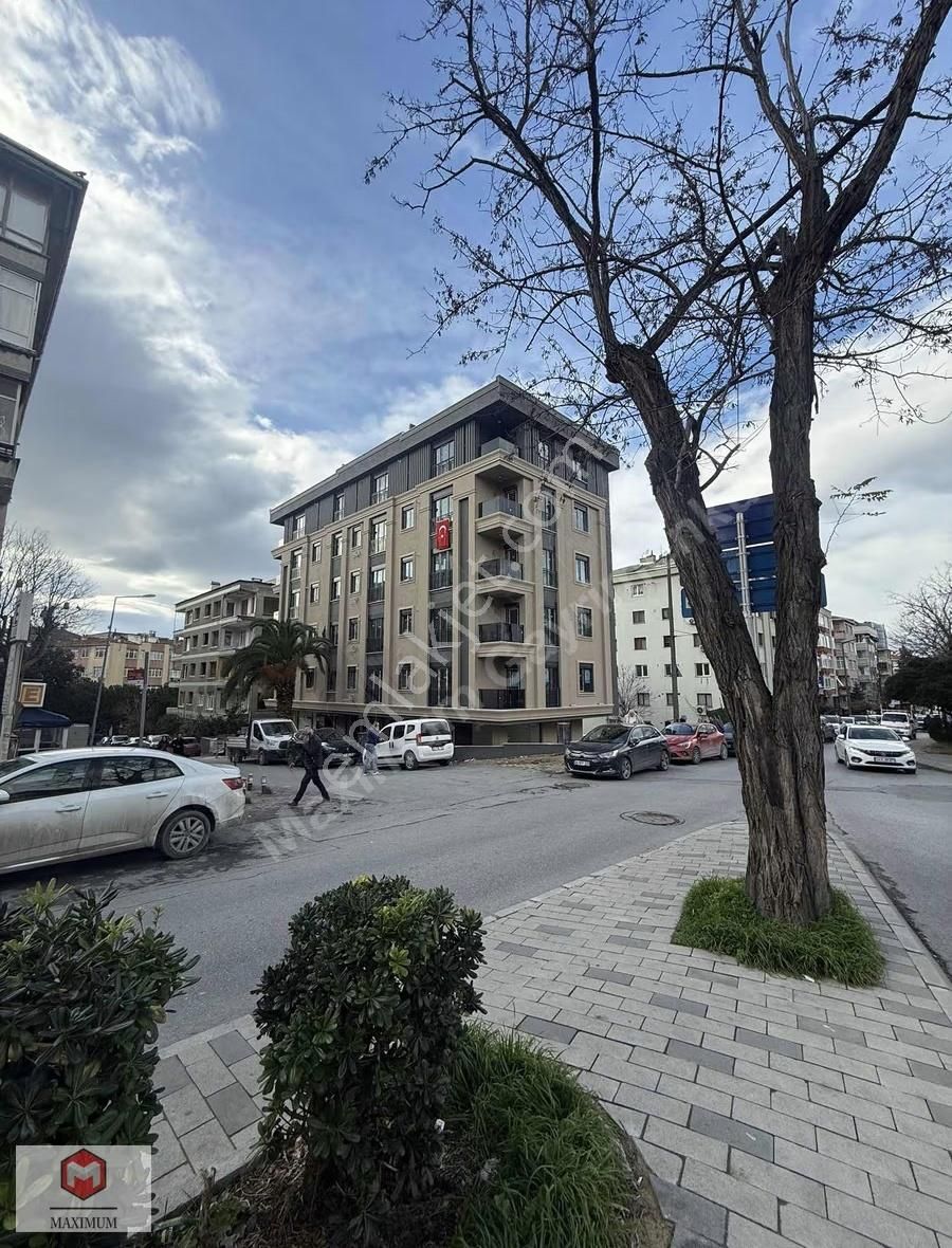 Zuhuratbaba'da Sıfır Bina 1.kat 2+1 Prestijli Köşe Daire Satılık - Görsel 5