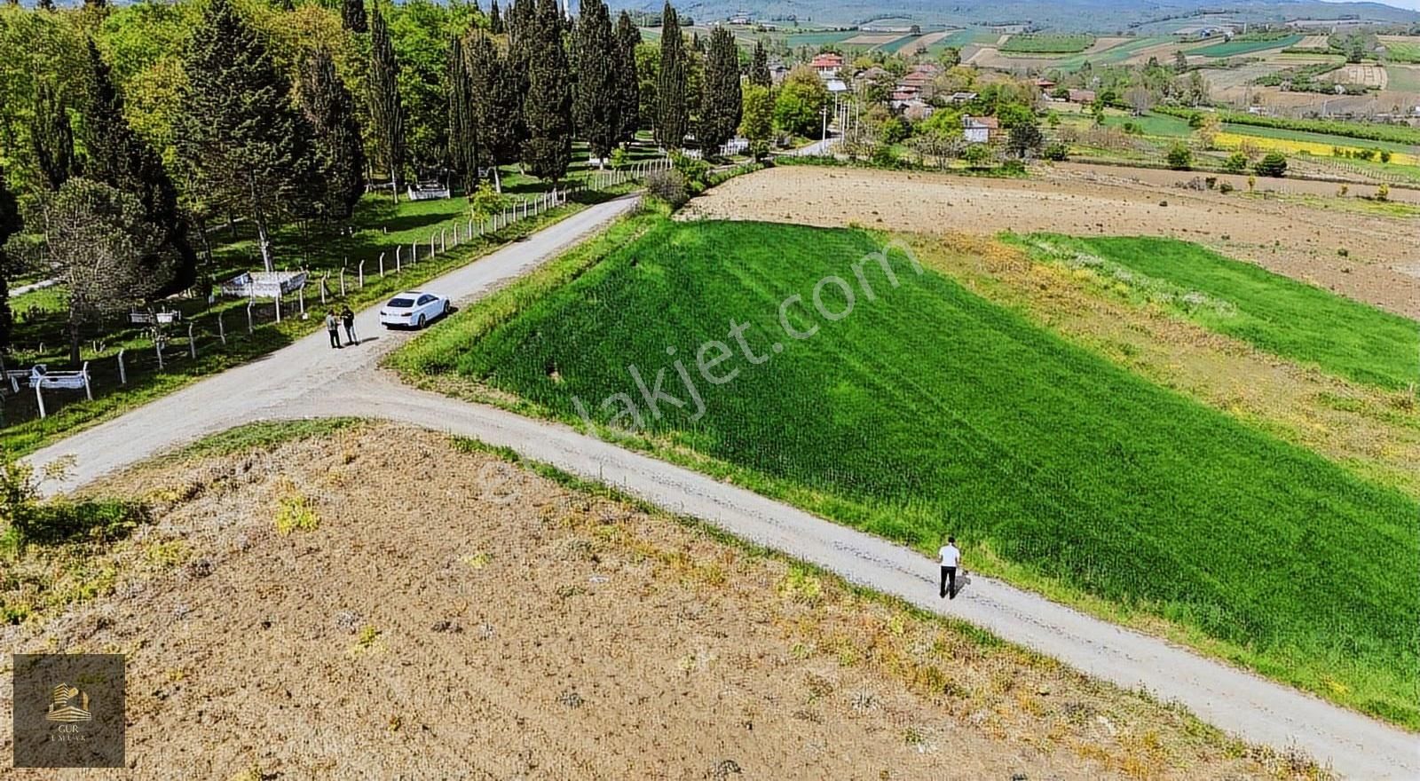 Karaderede Asfalt Cephe Köşe Parsel Yatırımlık Fırsat - Görsel 3