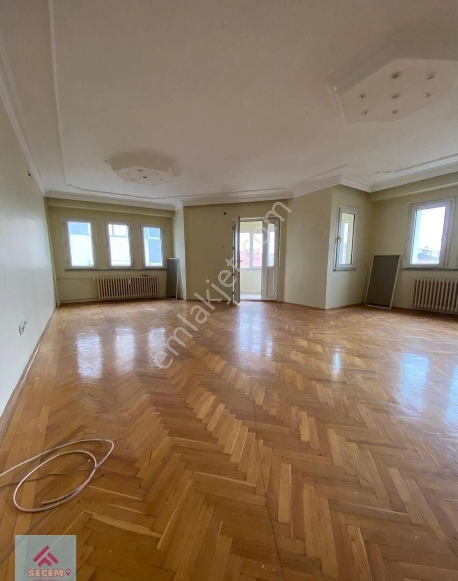 Bandırma Paşakonak’ta Site İçinde 300 M² 6+2 Köşe Dubleks – Kiralık - Görsel 26