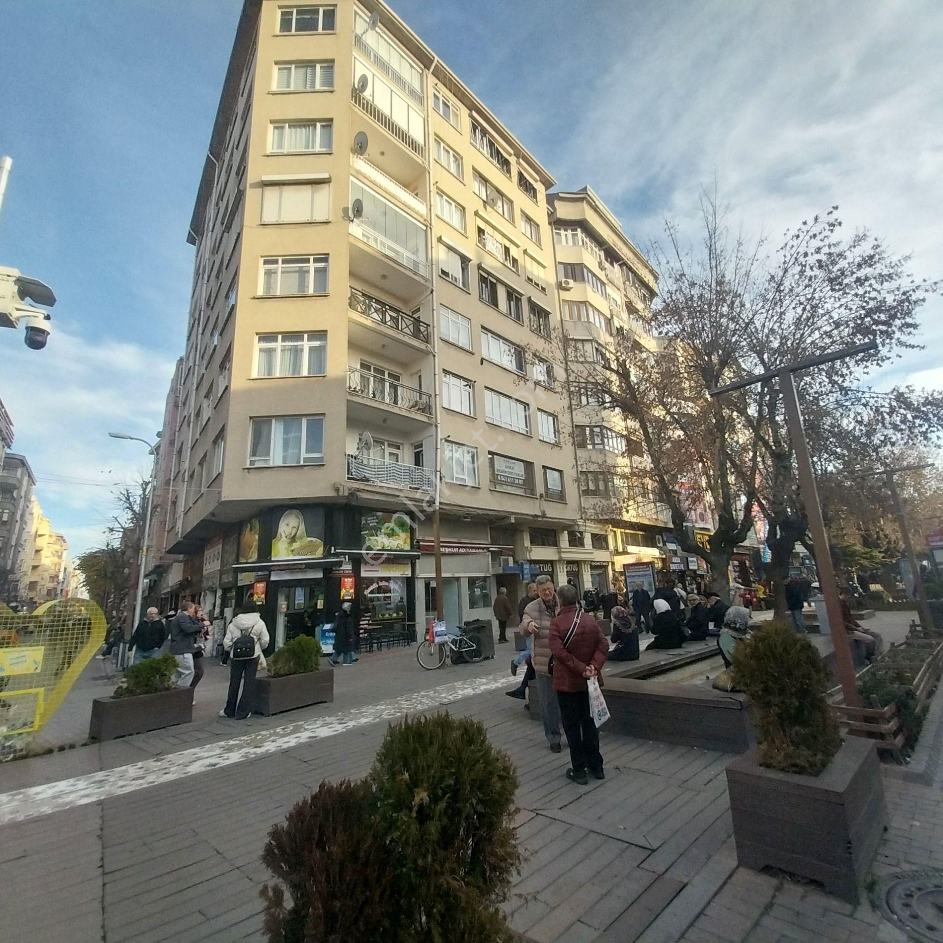 Century21 Vizyon Hamamyolu Caddesinde Satılık 3+1daire - Görsel 2